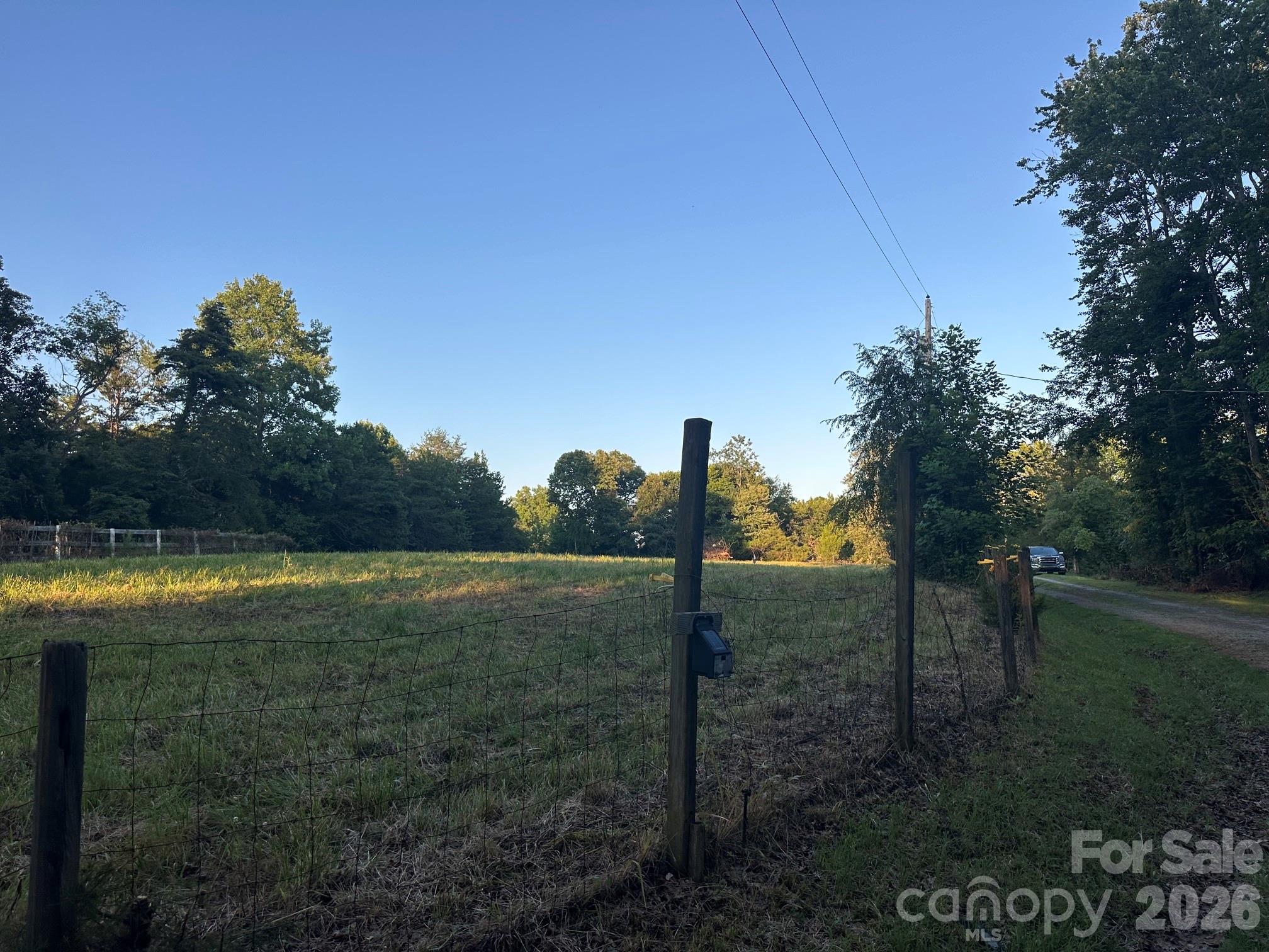69 Woodmont Drive Property Photo 44