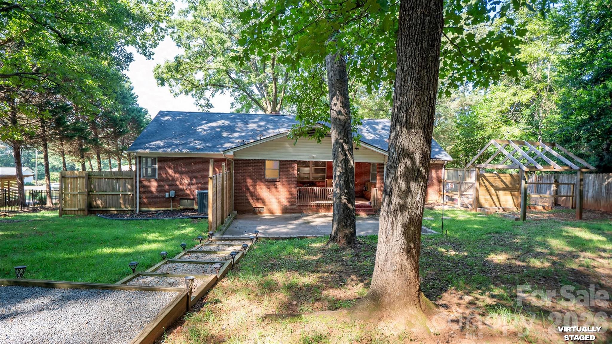 41 Elm Street Property Photo 4