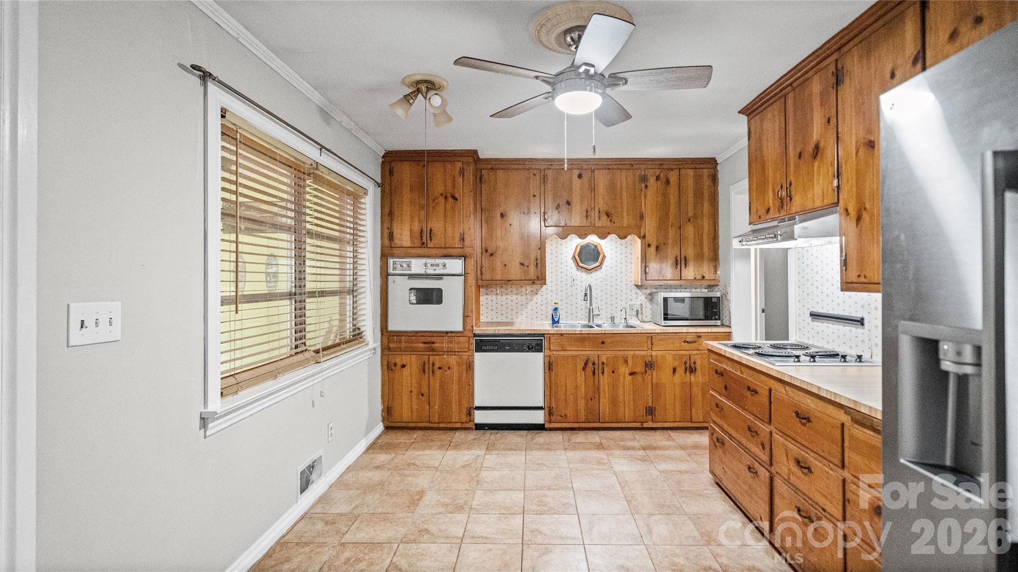 41 Elm Street Property Photo 12