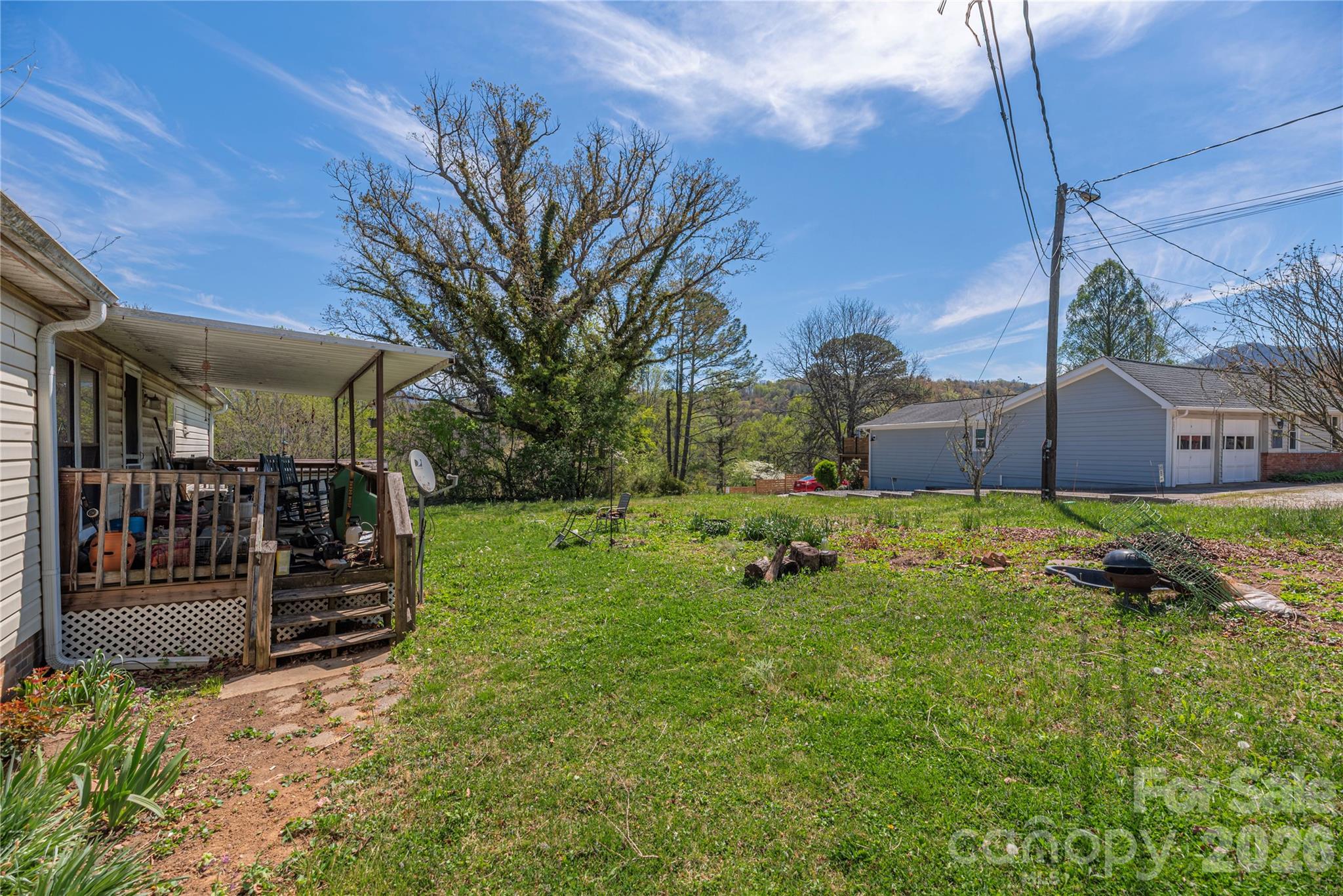 11 E Porter Road Property Photo 5