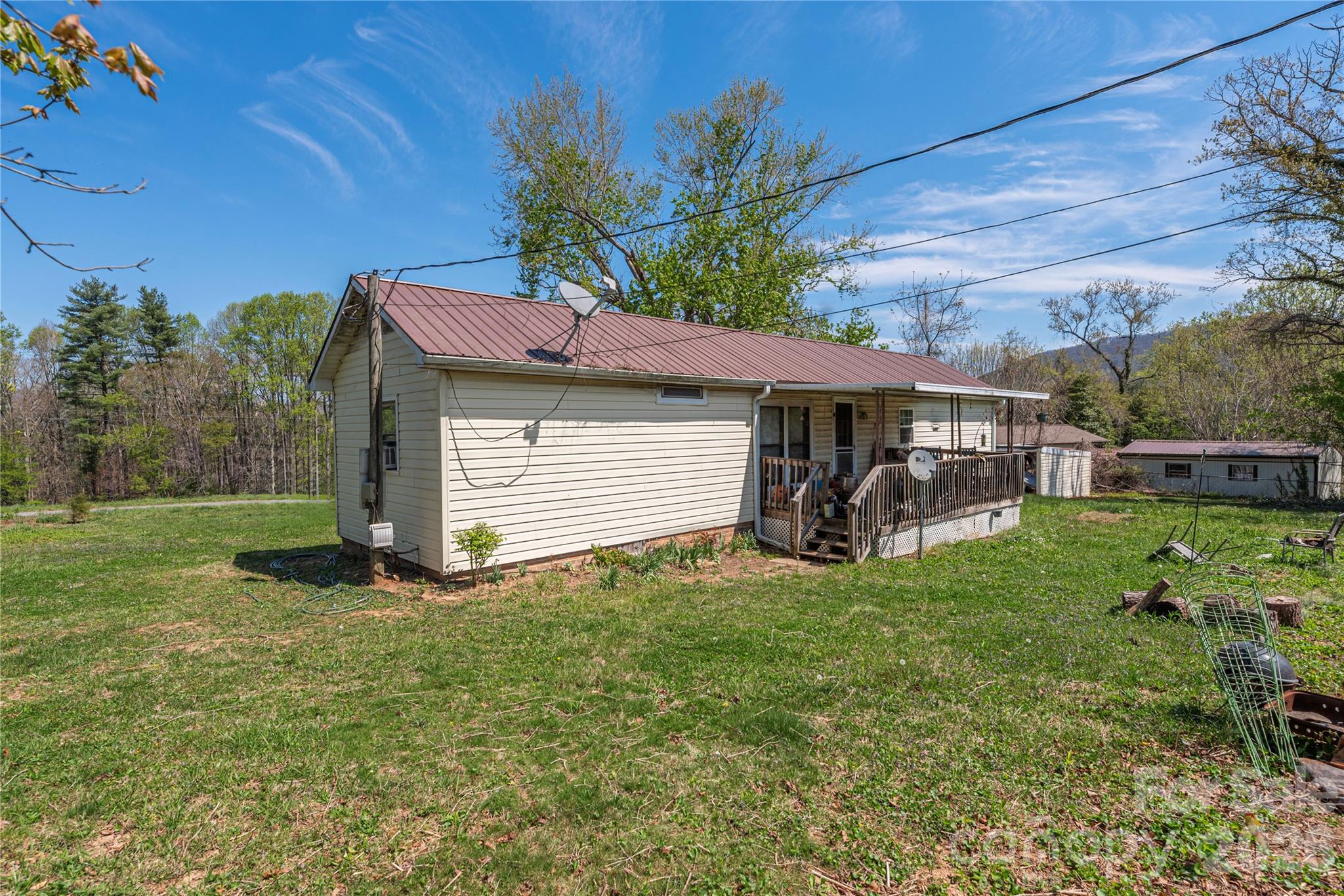 11 E Porter Road Property Photo 6
