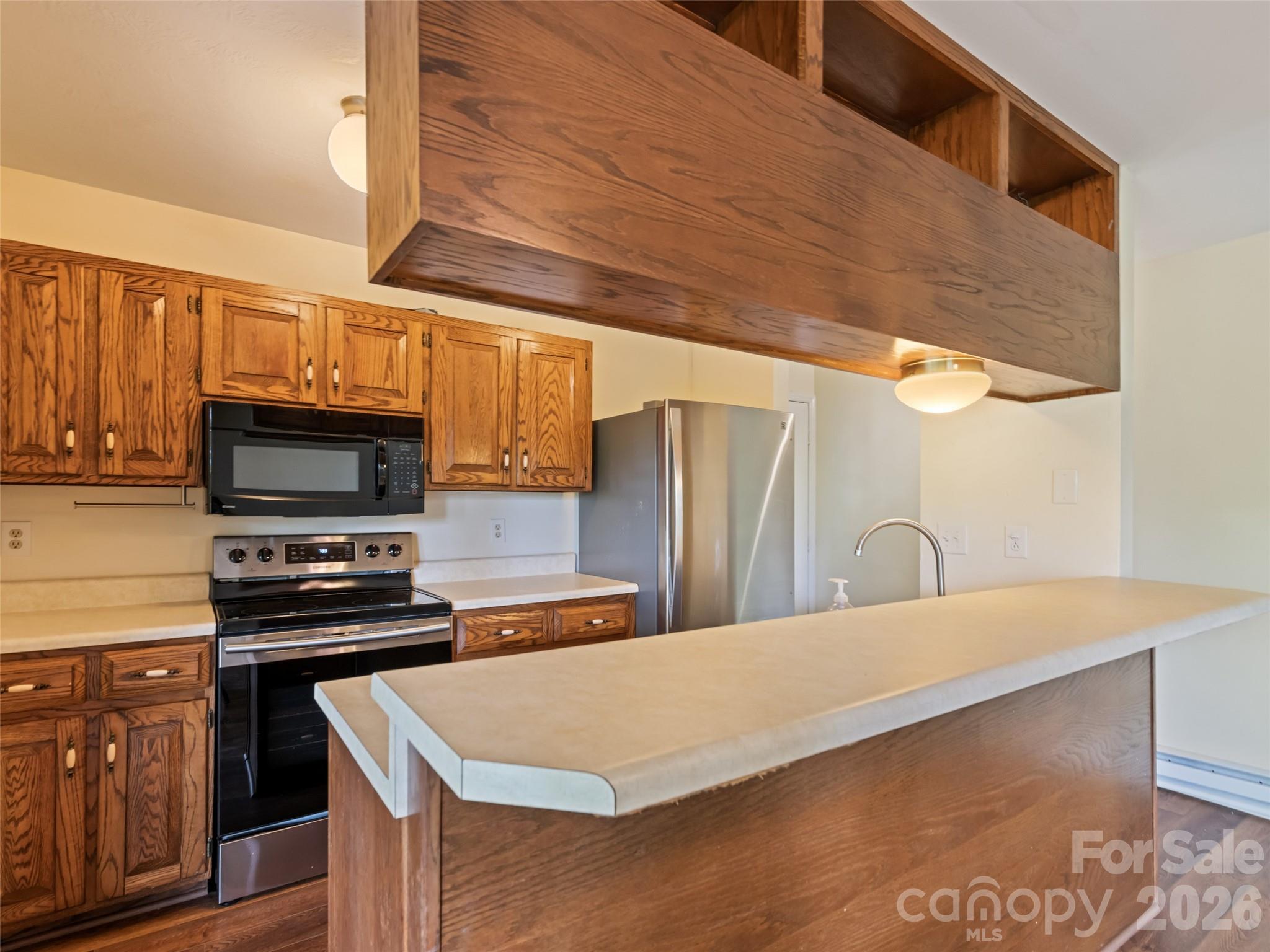 80 Merrie Way Property Photo 7