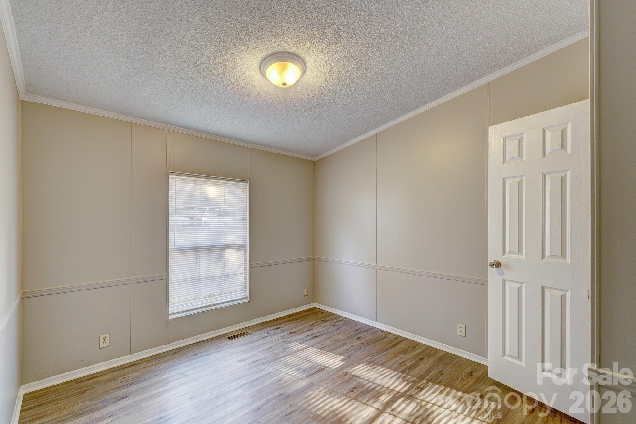 109 Indian Creek Drive Property Photo 12