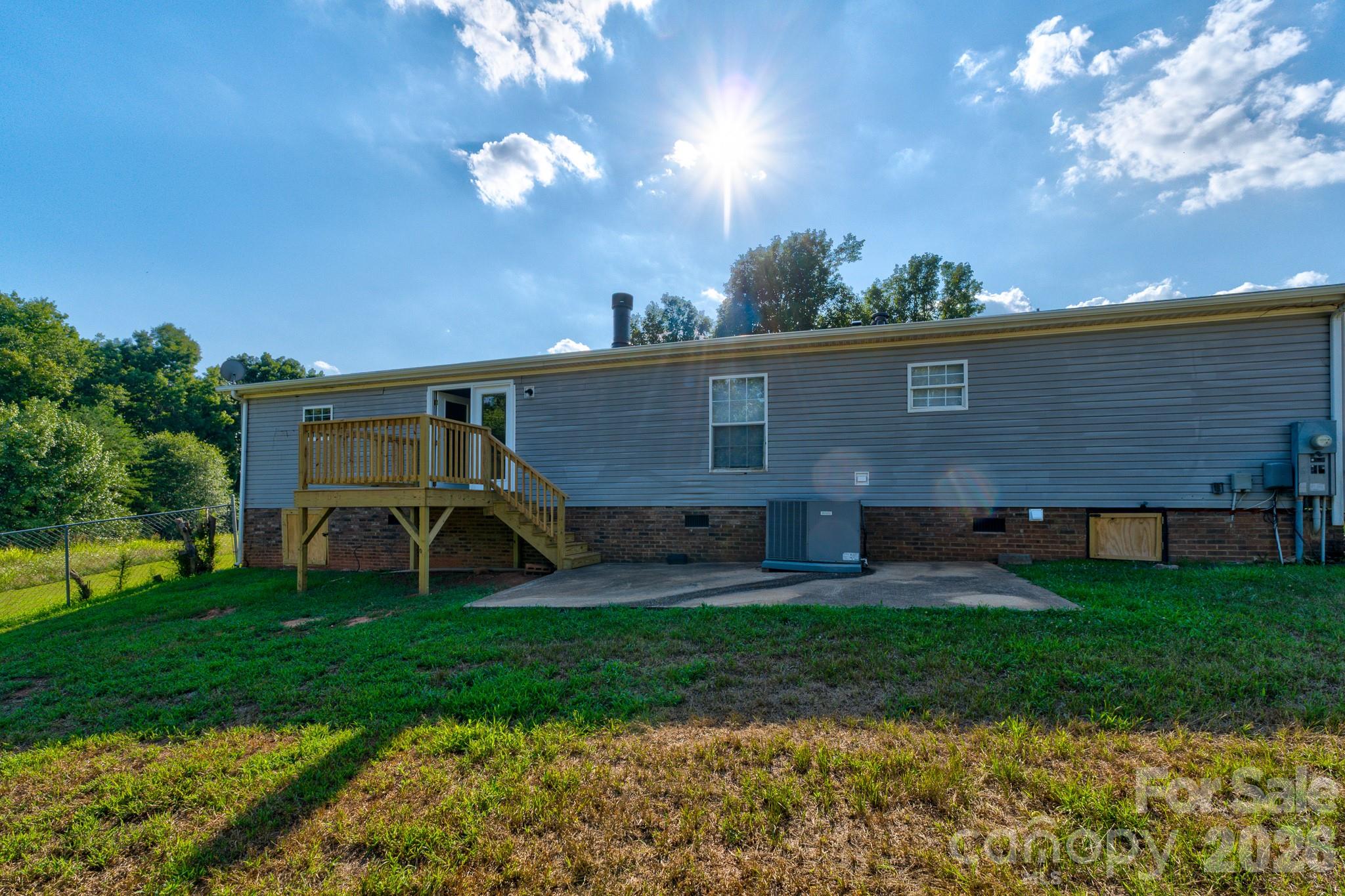 109 Indian Creek Drive Property Photo 15