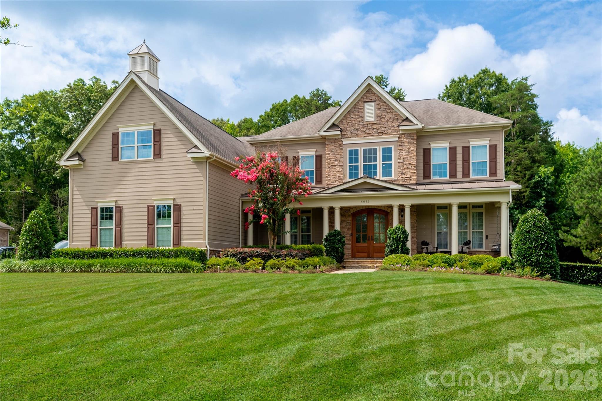 4013 Flowering Peach Road Property Photo 3