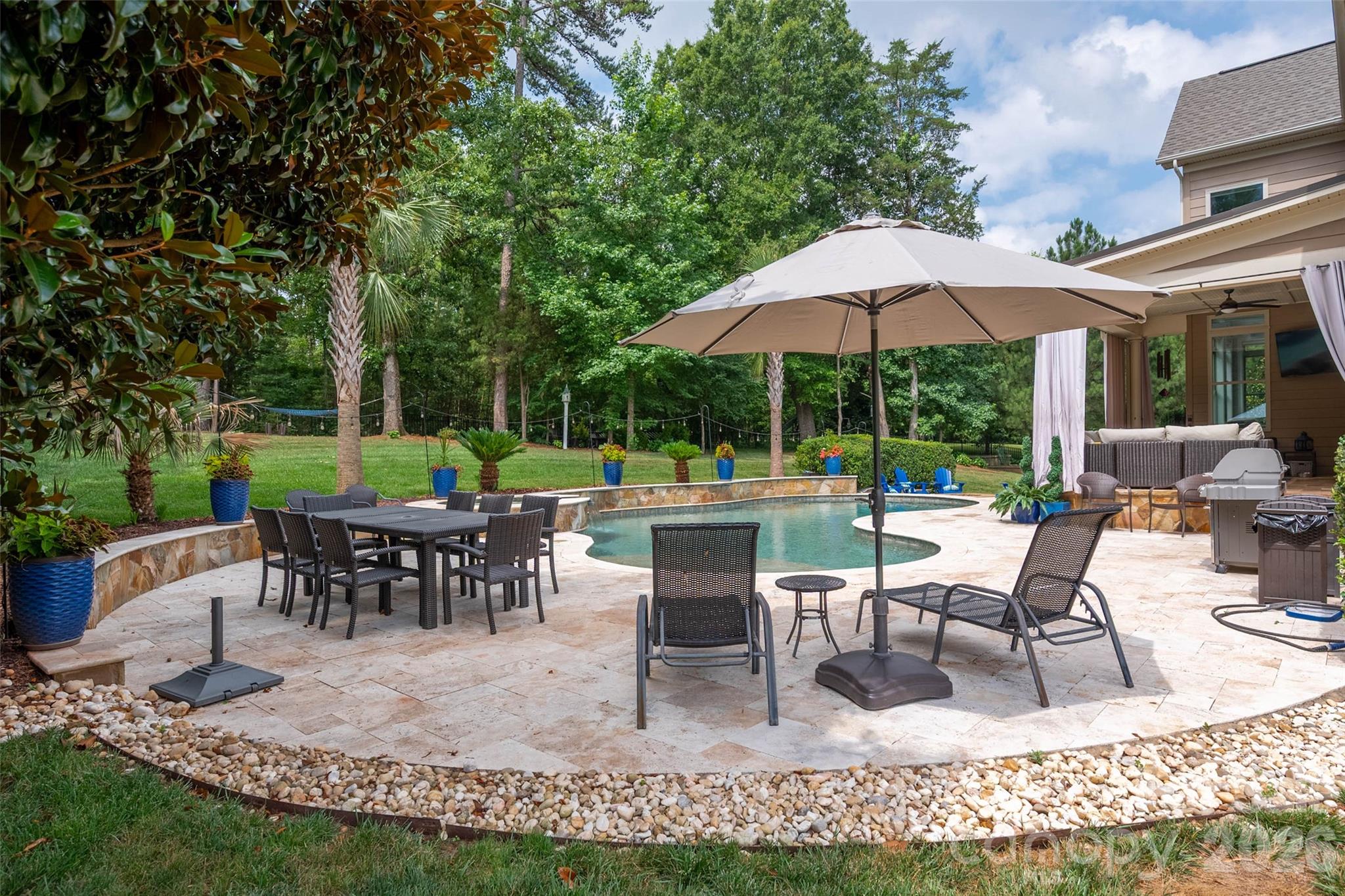 4013 Flowering Peach Road Property Photo 4