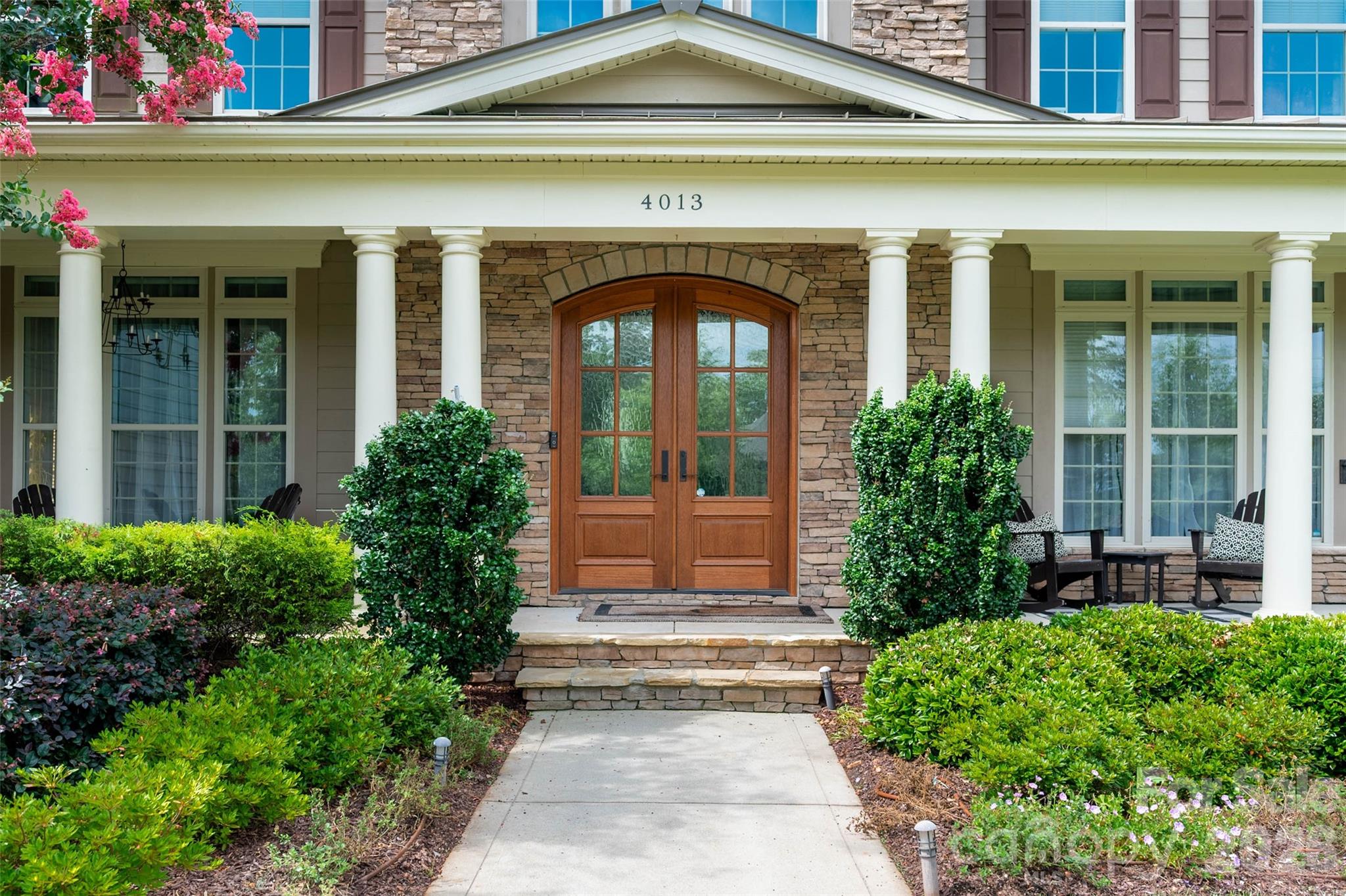 4013 Flowering Peach Road Property Photo 5