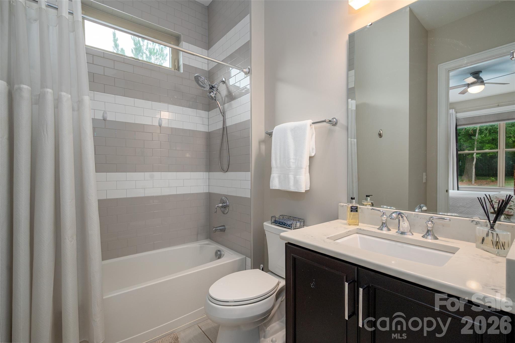 4013 Flowering Peach Road Property Photo 28