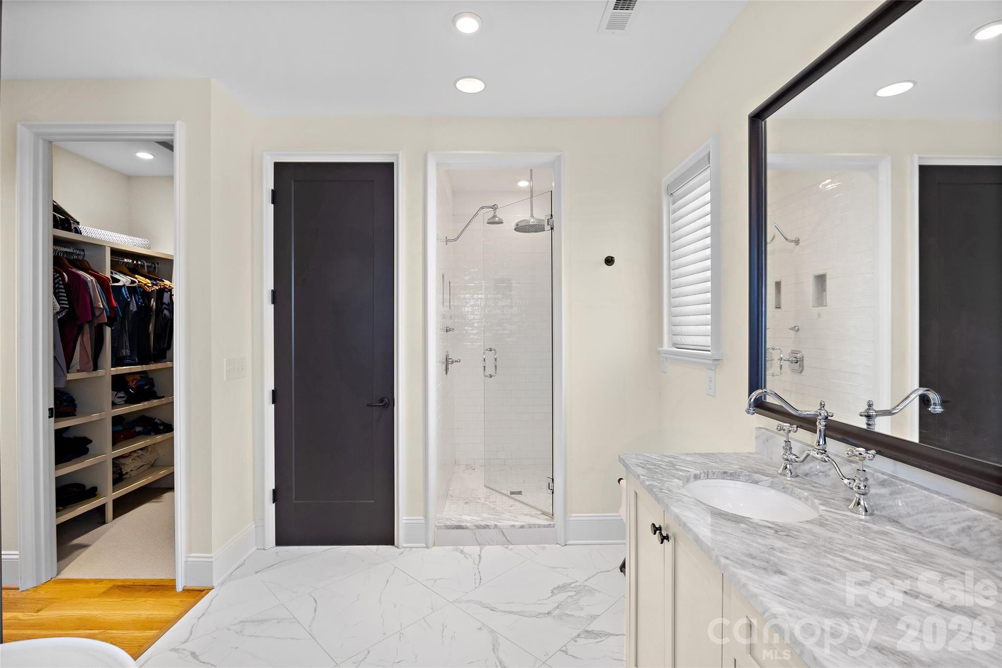 2649 Chesterfield Avenue Property Photo 26