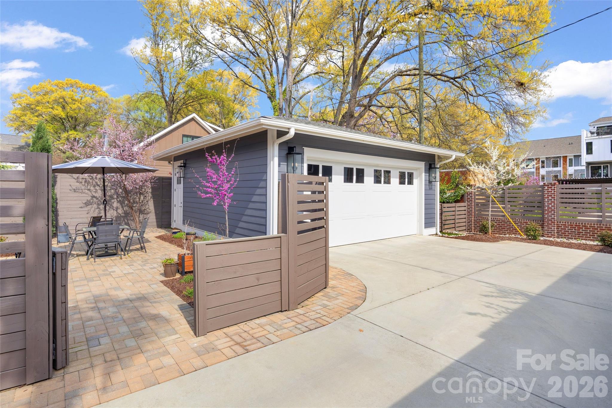 2649 Chesterfield Avenue Property Photo 37