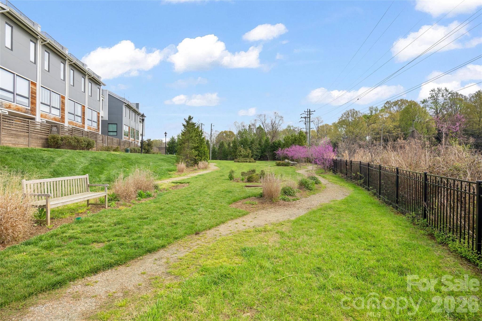 2649 Chesterfield Avenue Property Photo 40