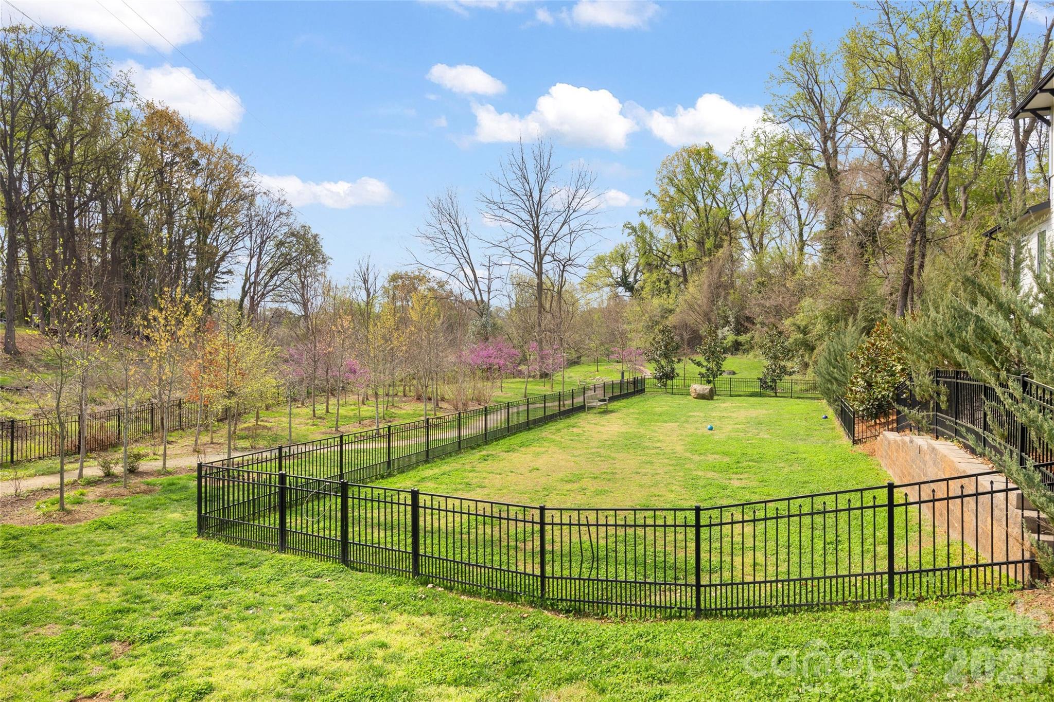 2649 Chesterfield Avenue Property Photo 42