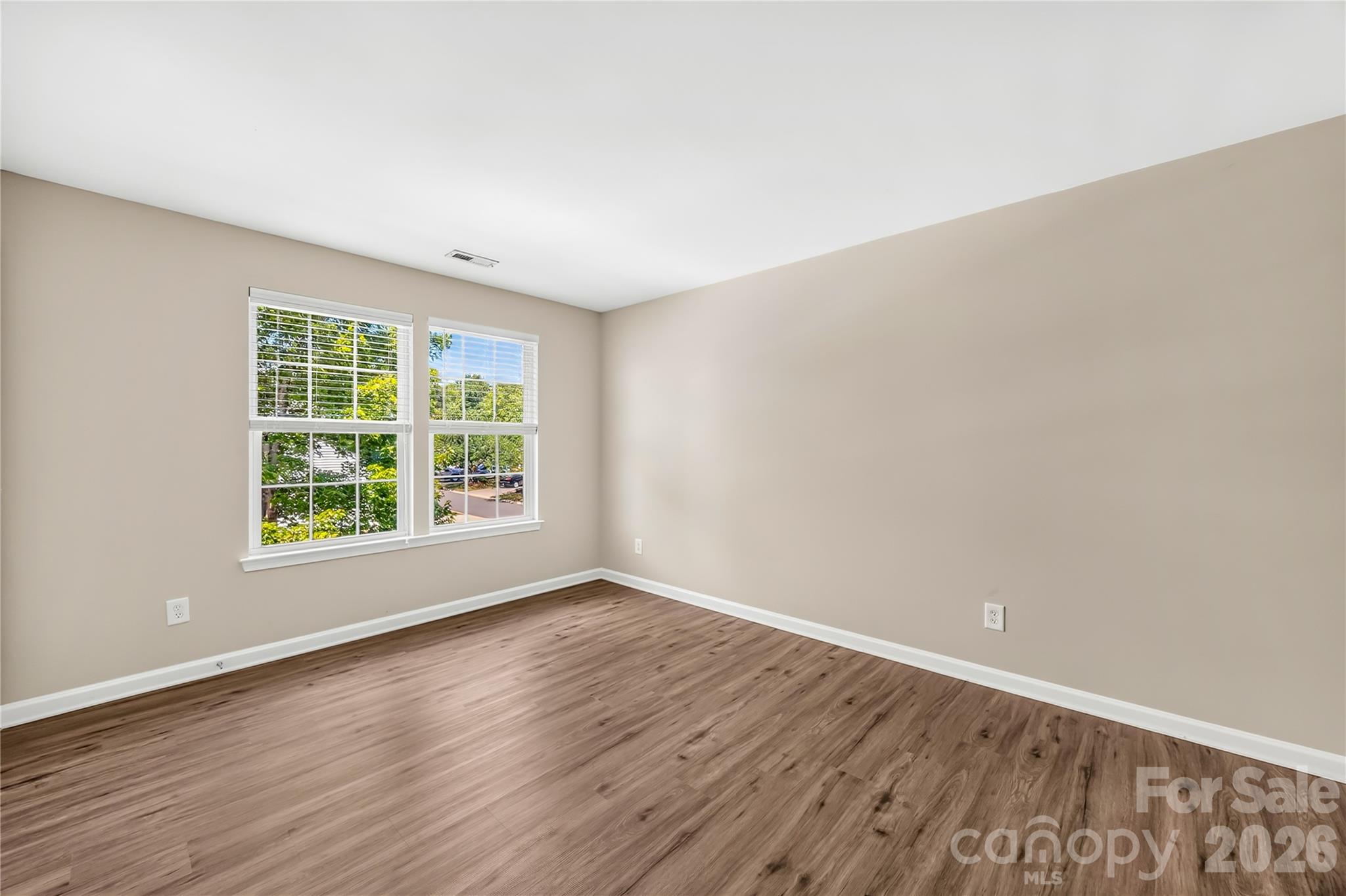 753 Prospect Lane Property Photo 10