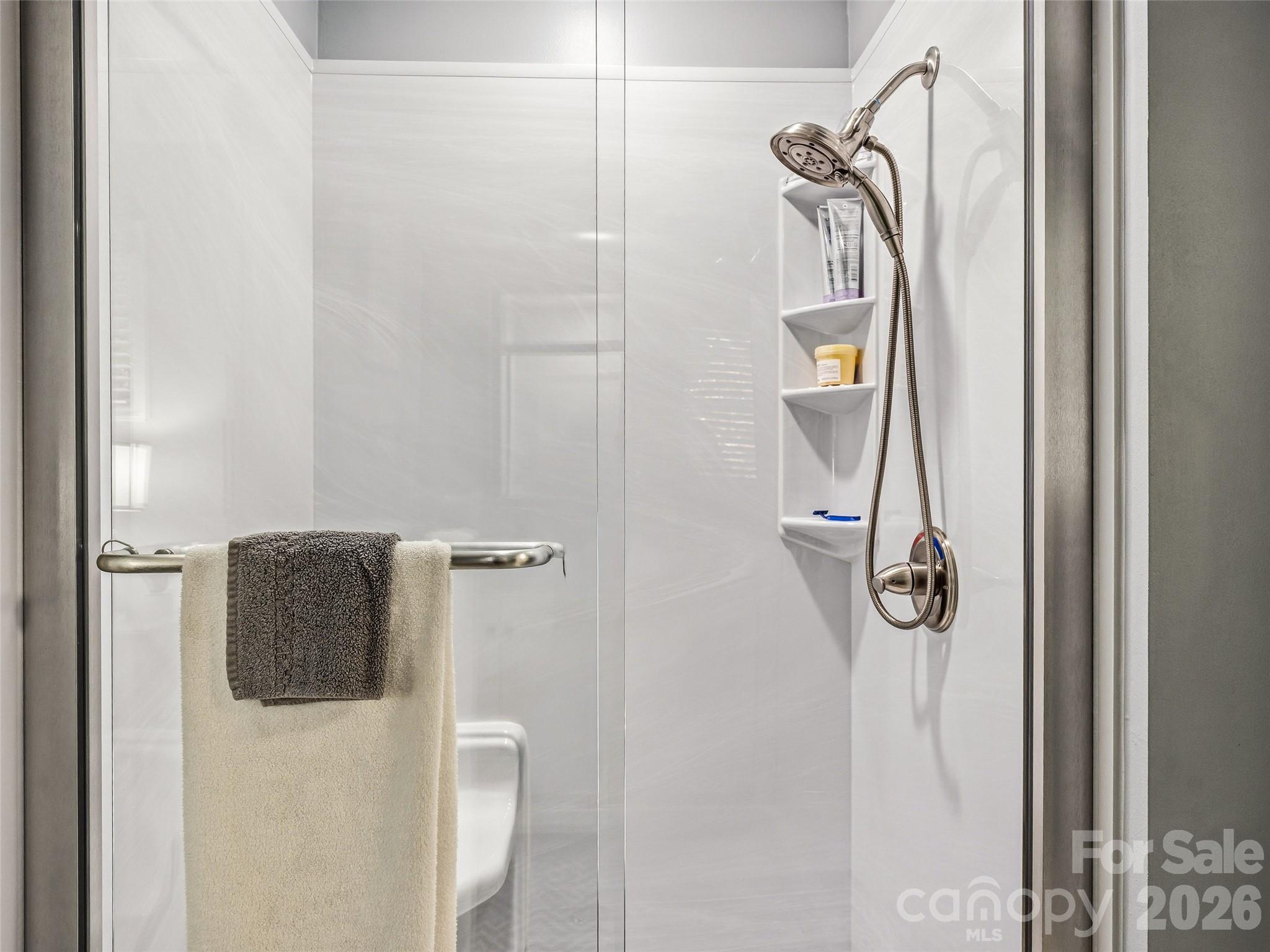 518 Starmount Lane Property Photo 29