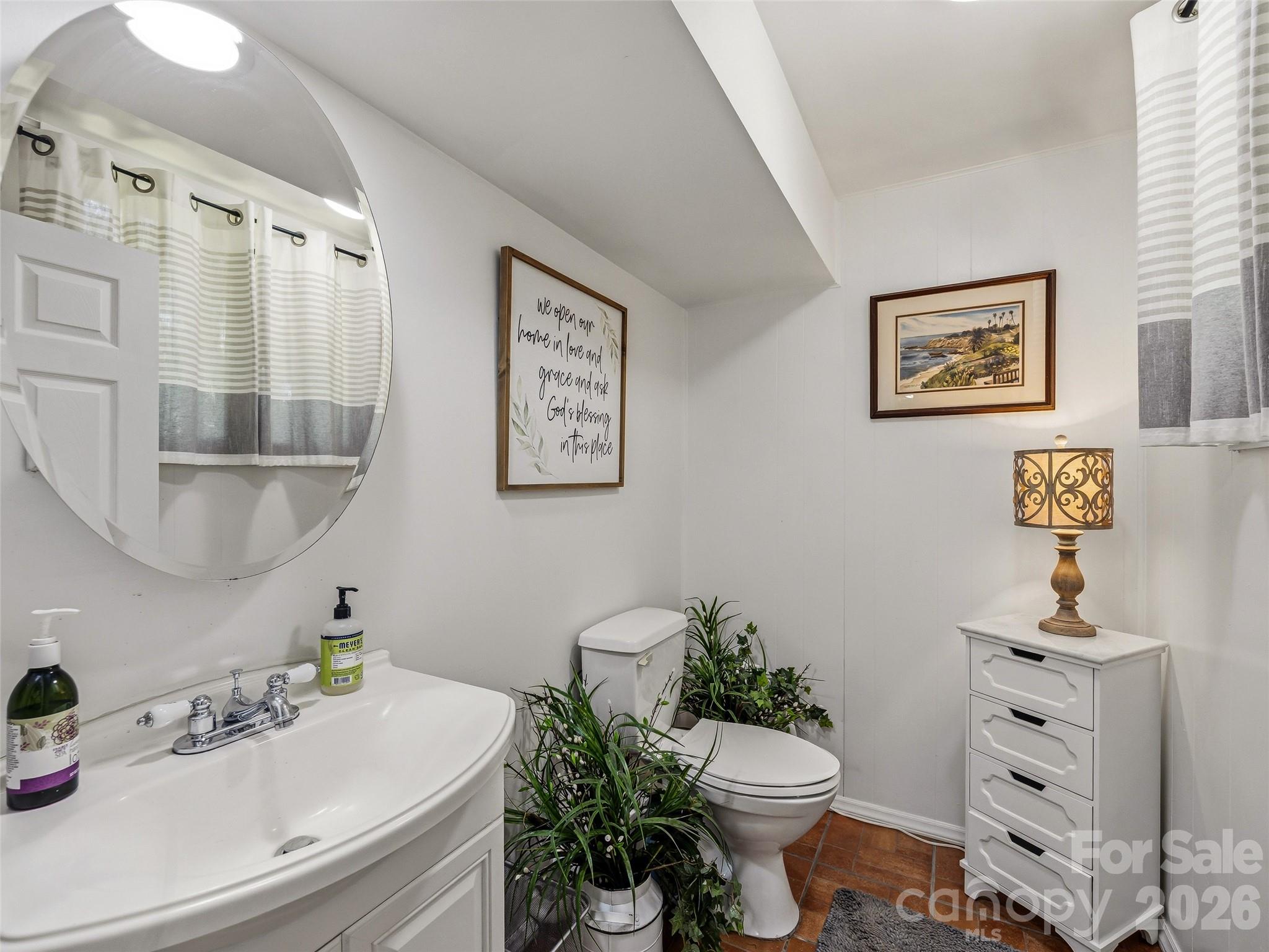 518 Starmount Lane Property Photo 38