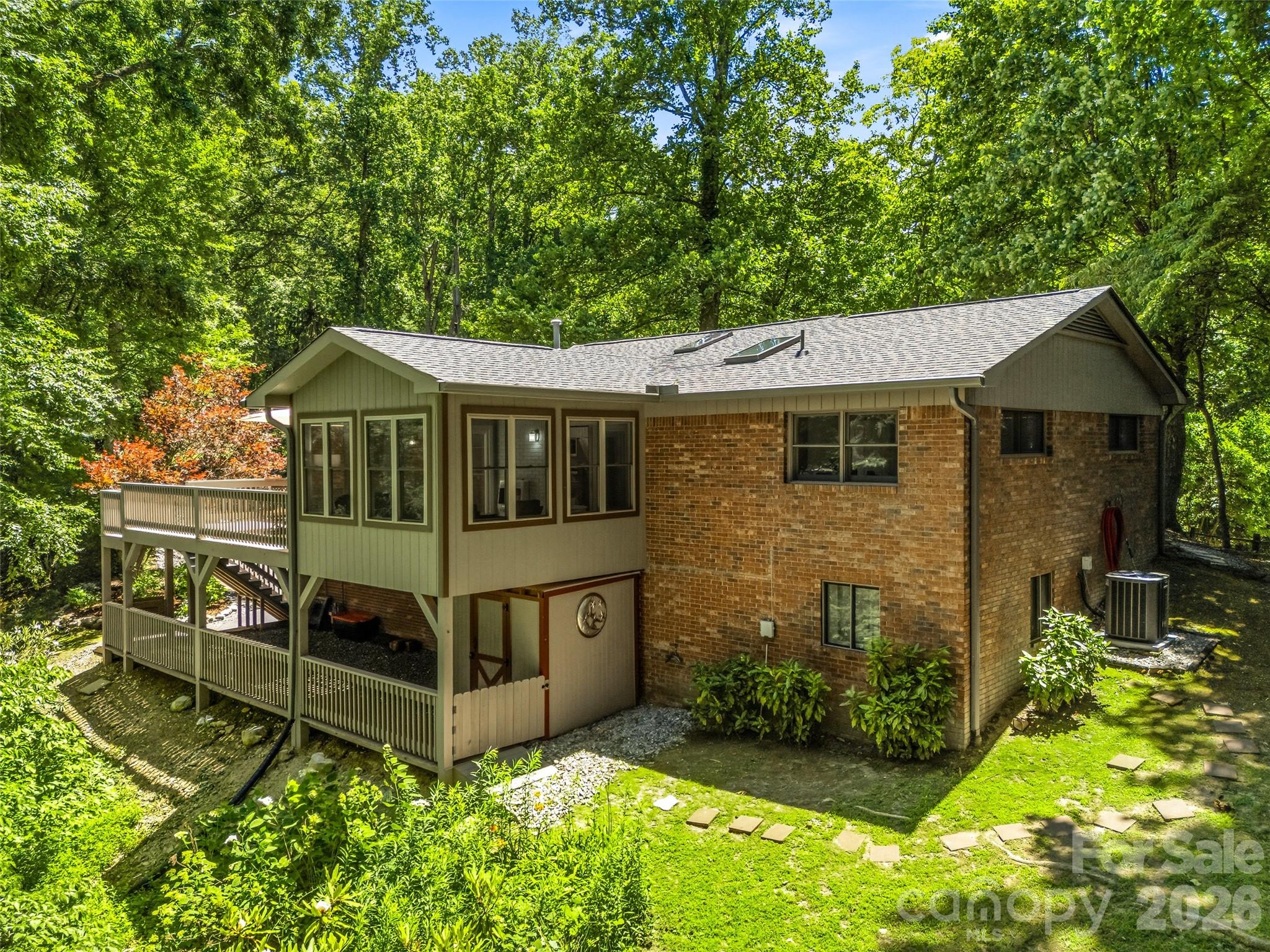 518 Starmount Lane Property Photo 48