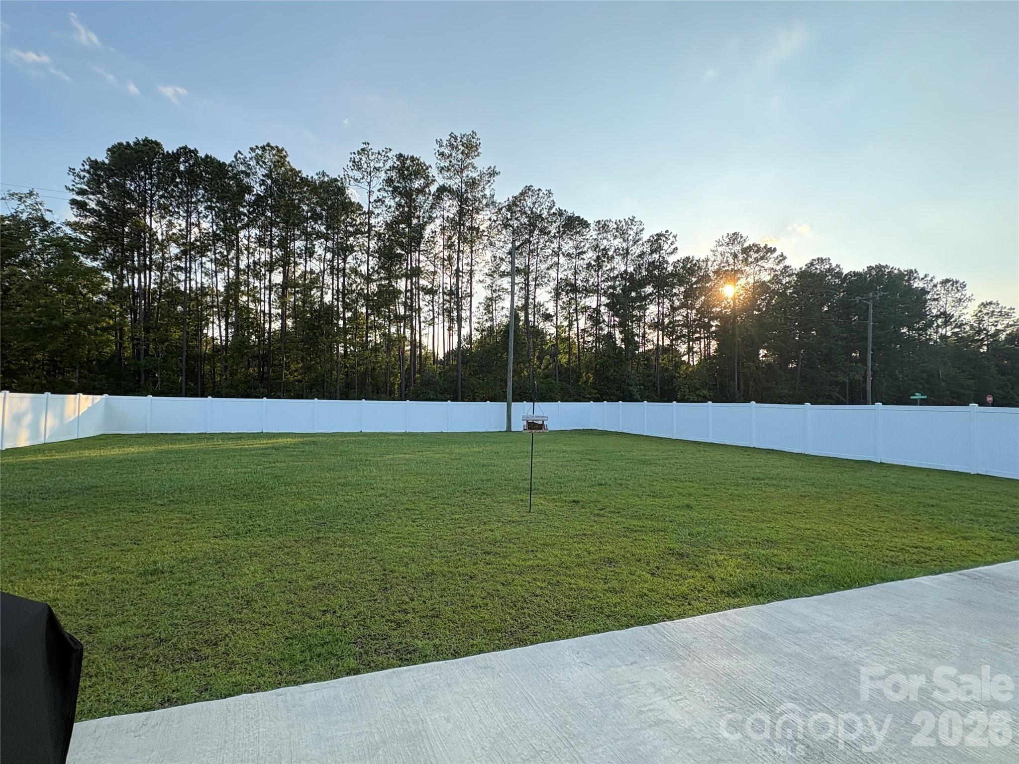 1404 Greenock Lane Property Photo 23