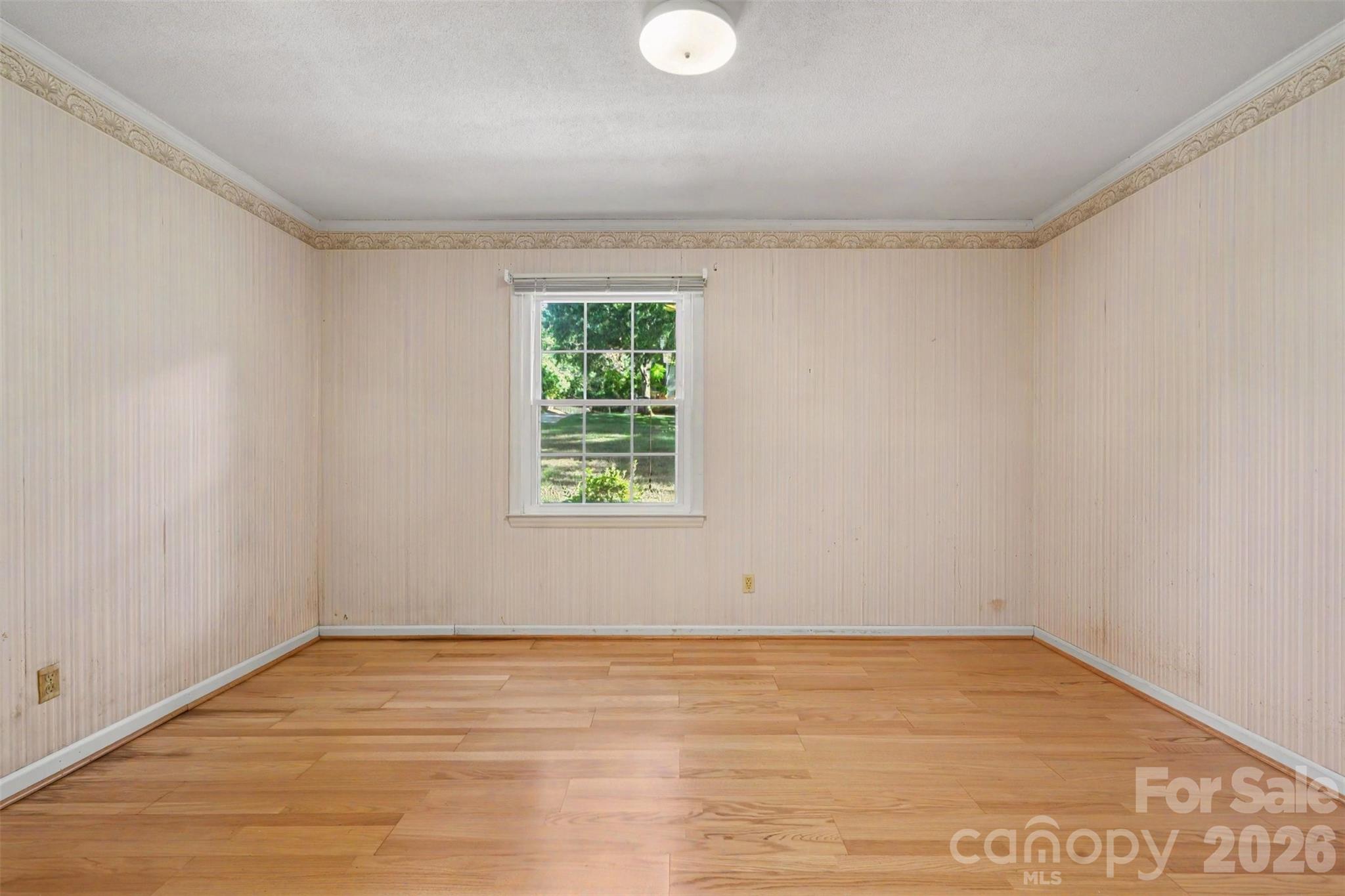 512 Guilford Road Property Photo 19