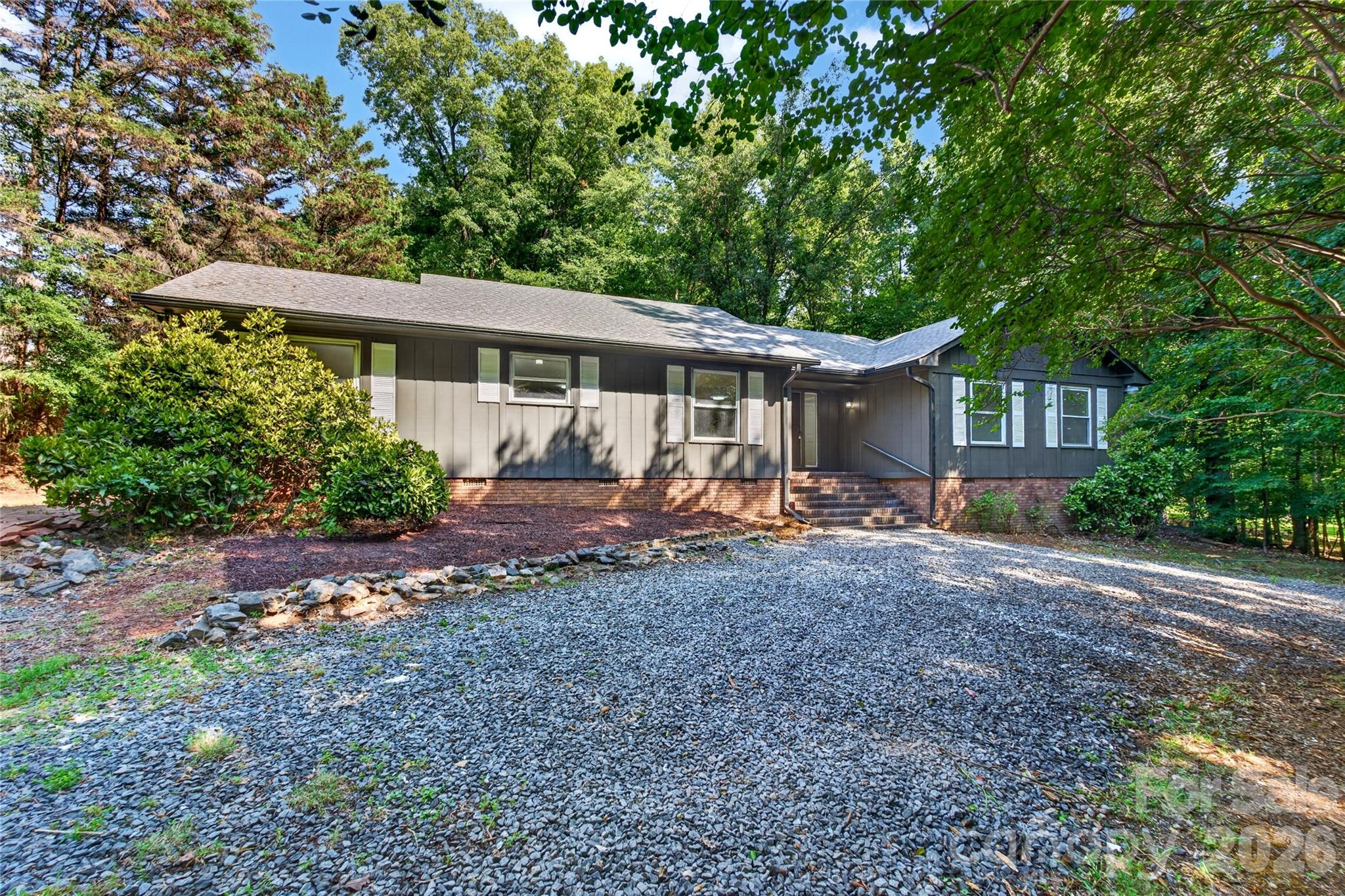 4531 Belhaven Forest Drive Property Photo 2