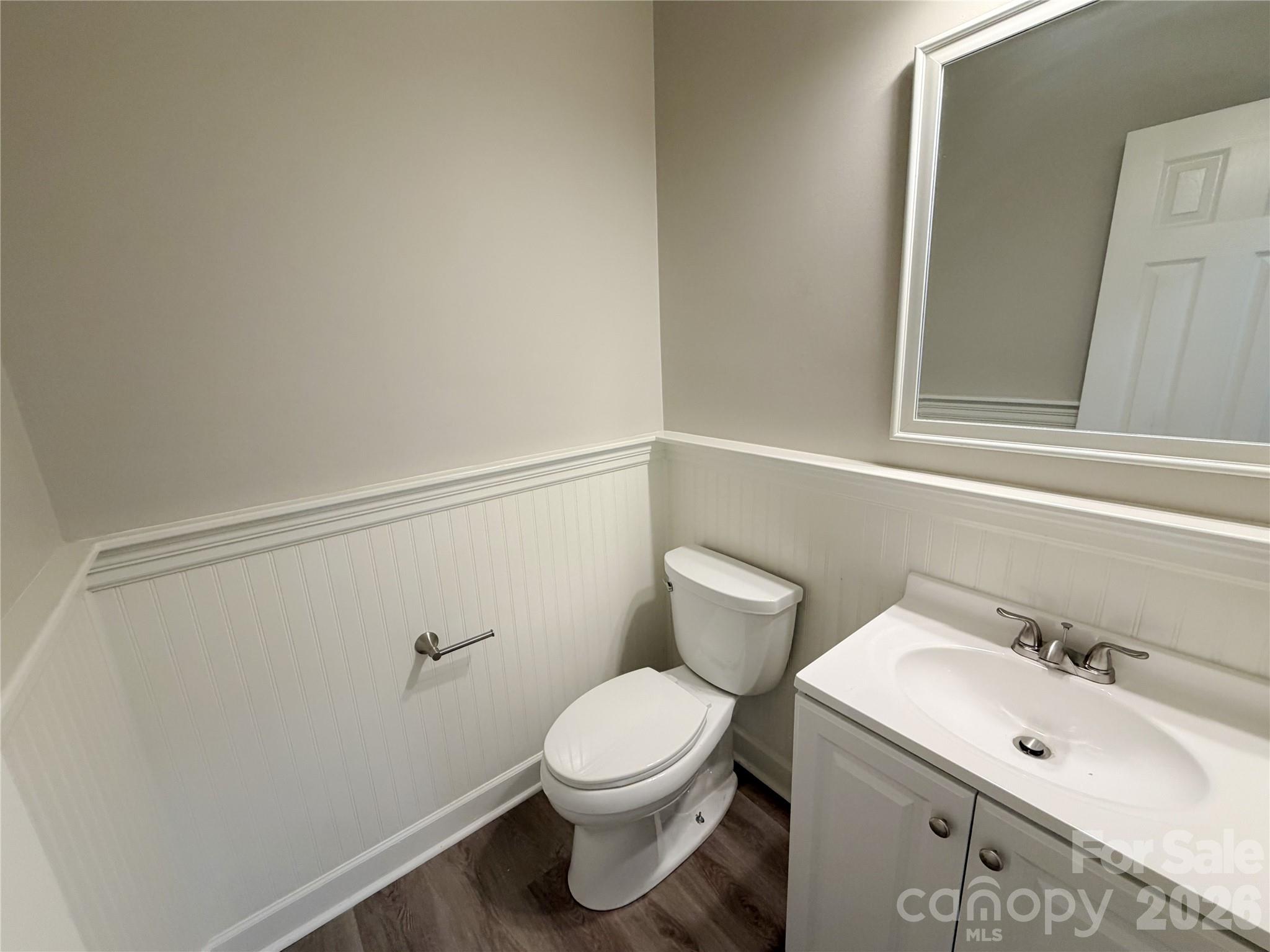 6930 Royce Court Property Photo 6