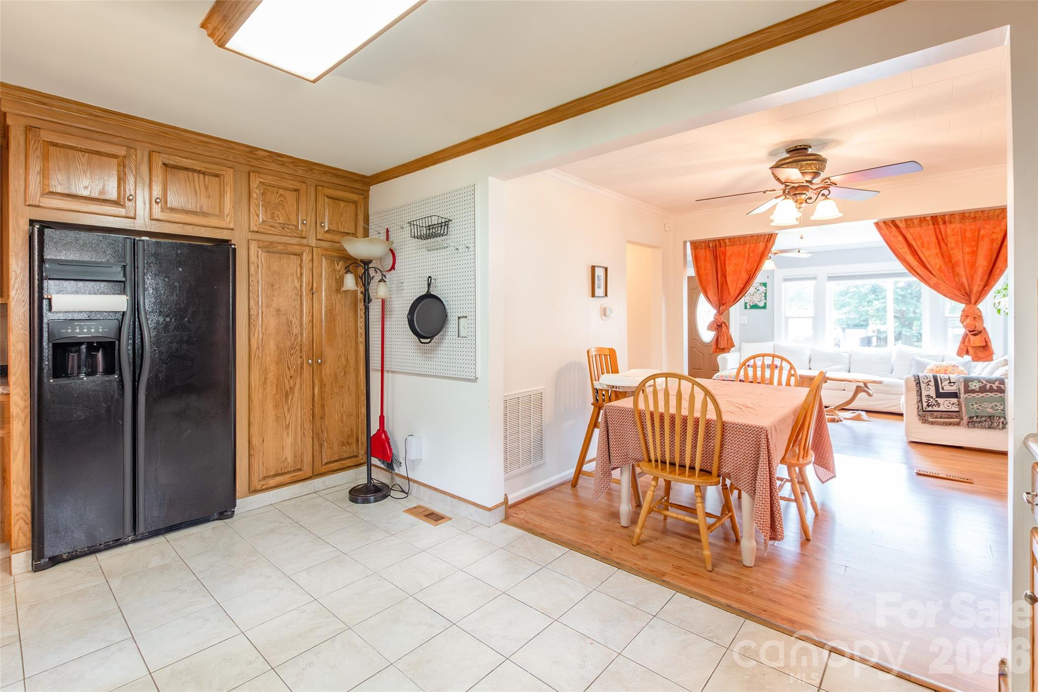 711 Linwood Road Property Photo 12