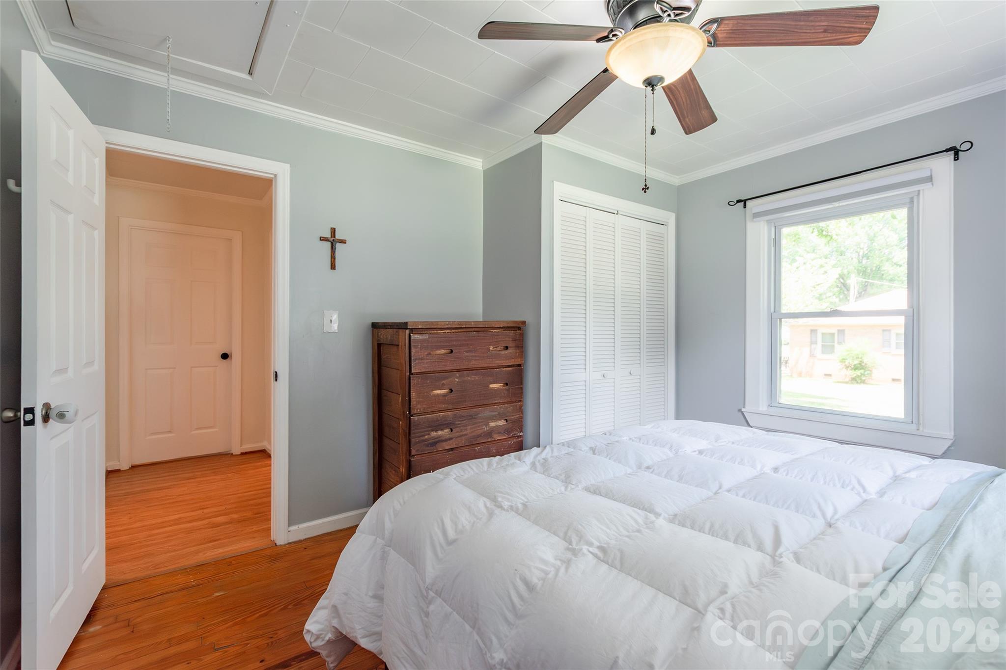 711 Linwood Road Property Photo 15