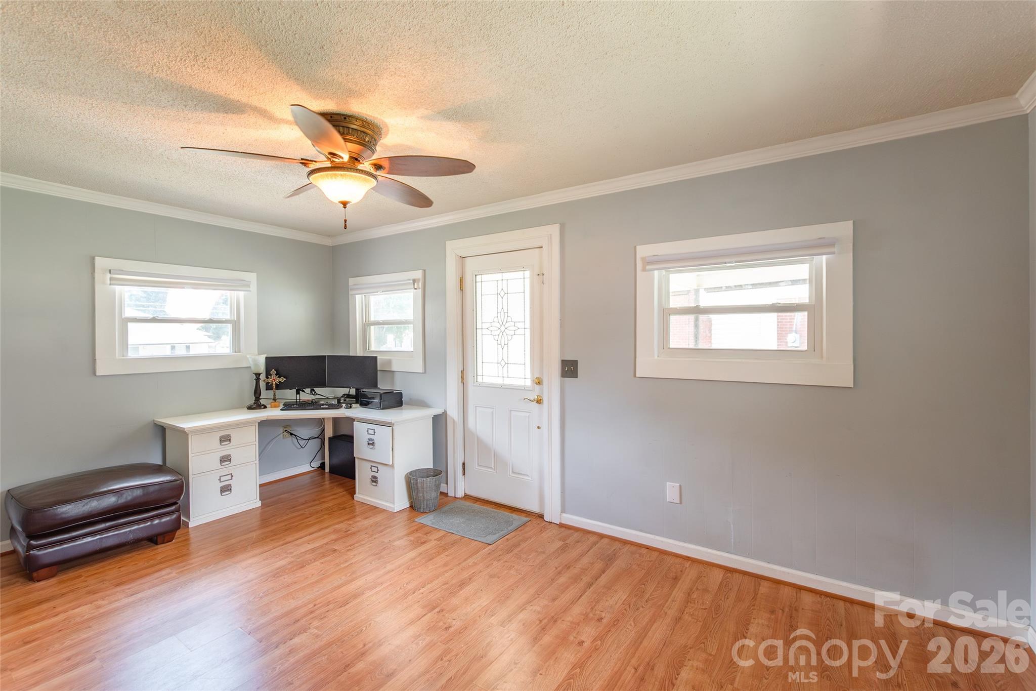 711 Linwood Road Property Photo 18