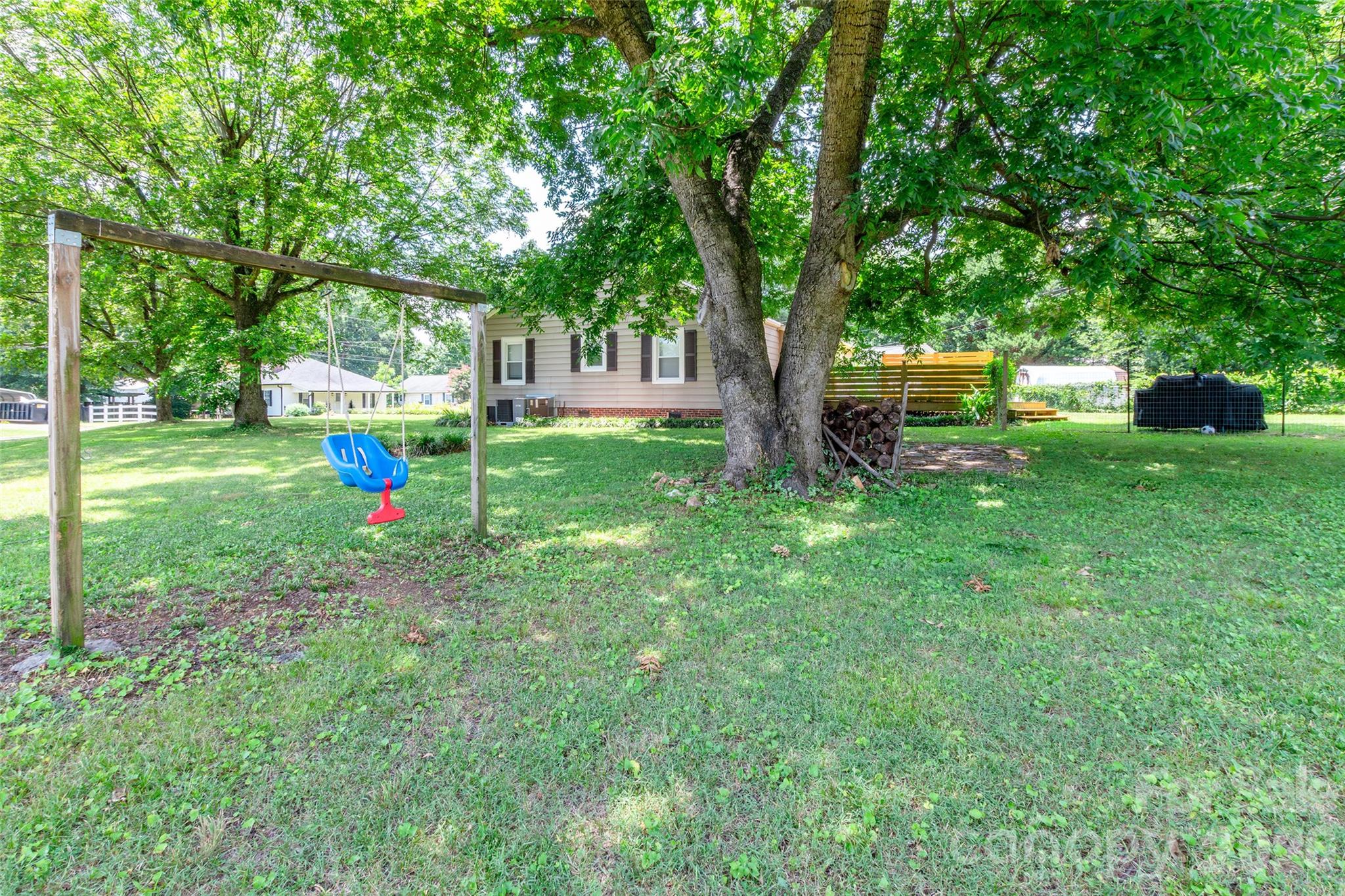 711 Linwood Road Property Photo 27