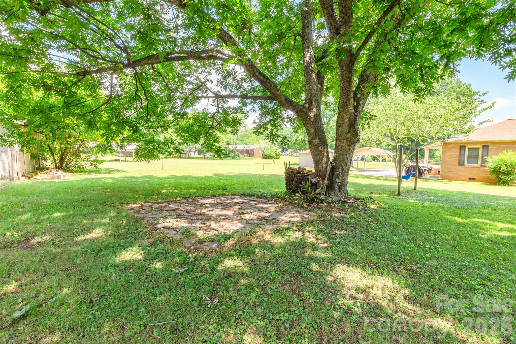 711 Linwood Road Property Photo 28
