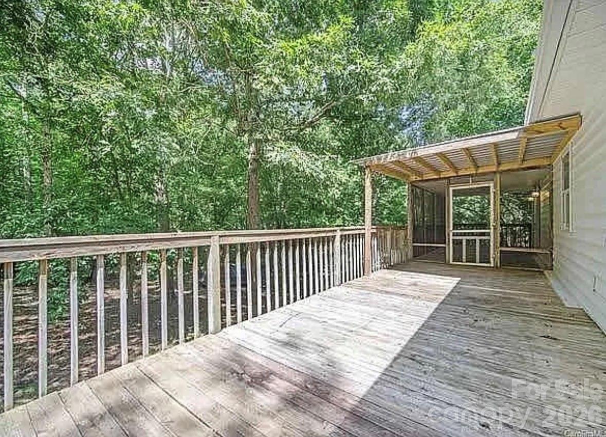 9126 S Providence Road Property Photo 20