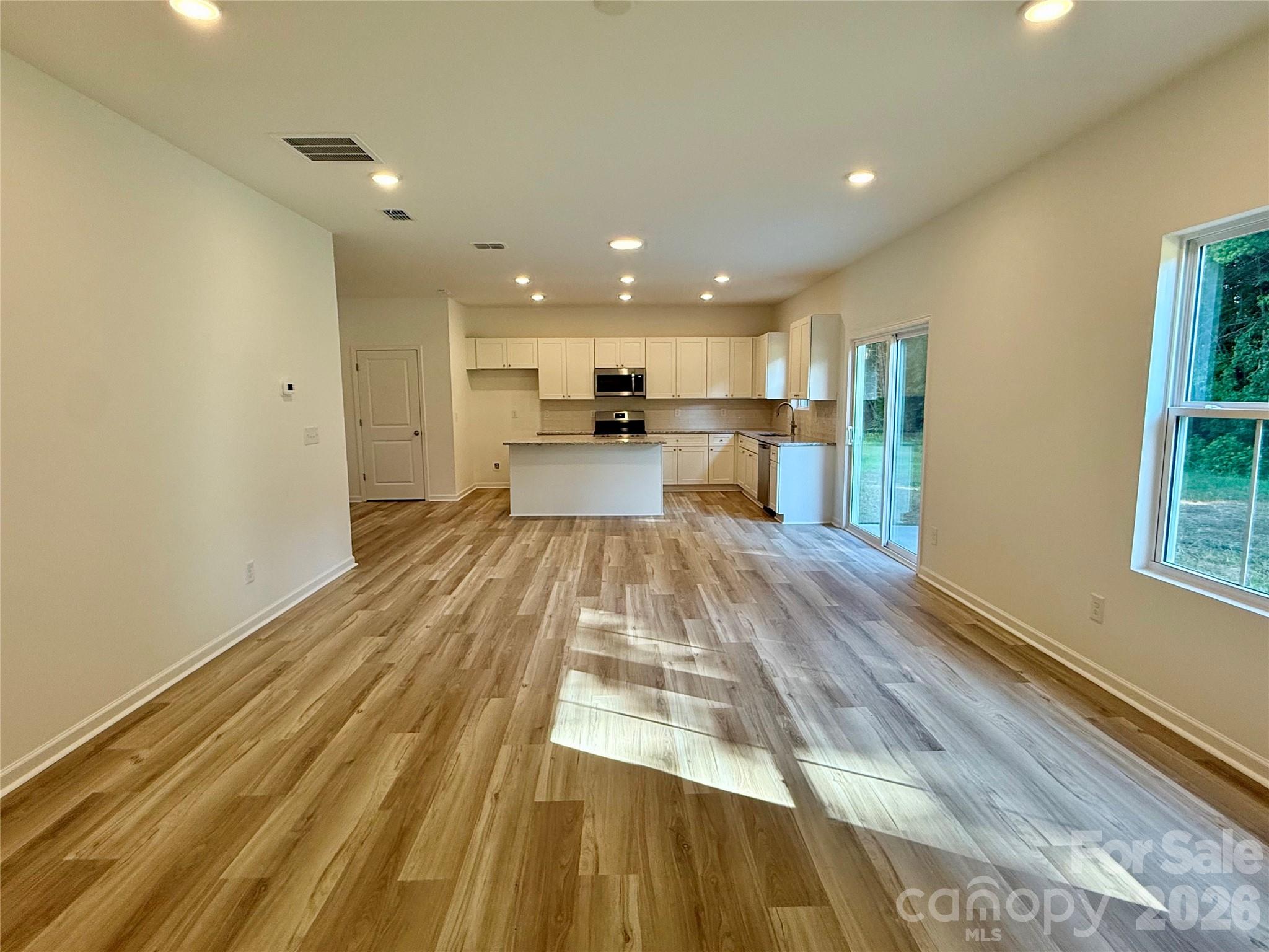 1225 Stoneglen Drive Property Photo 15
