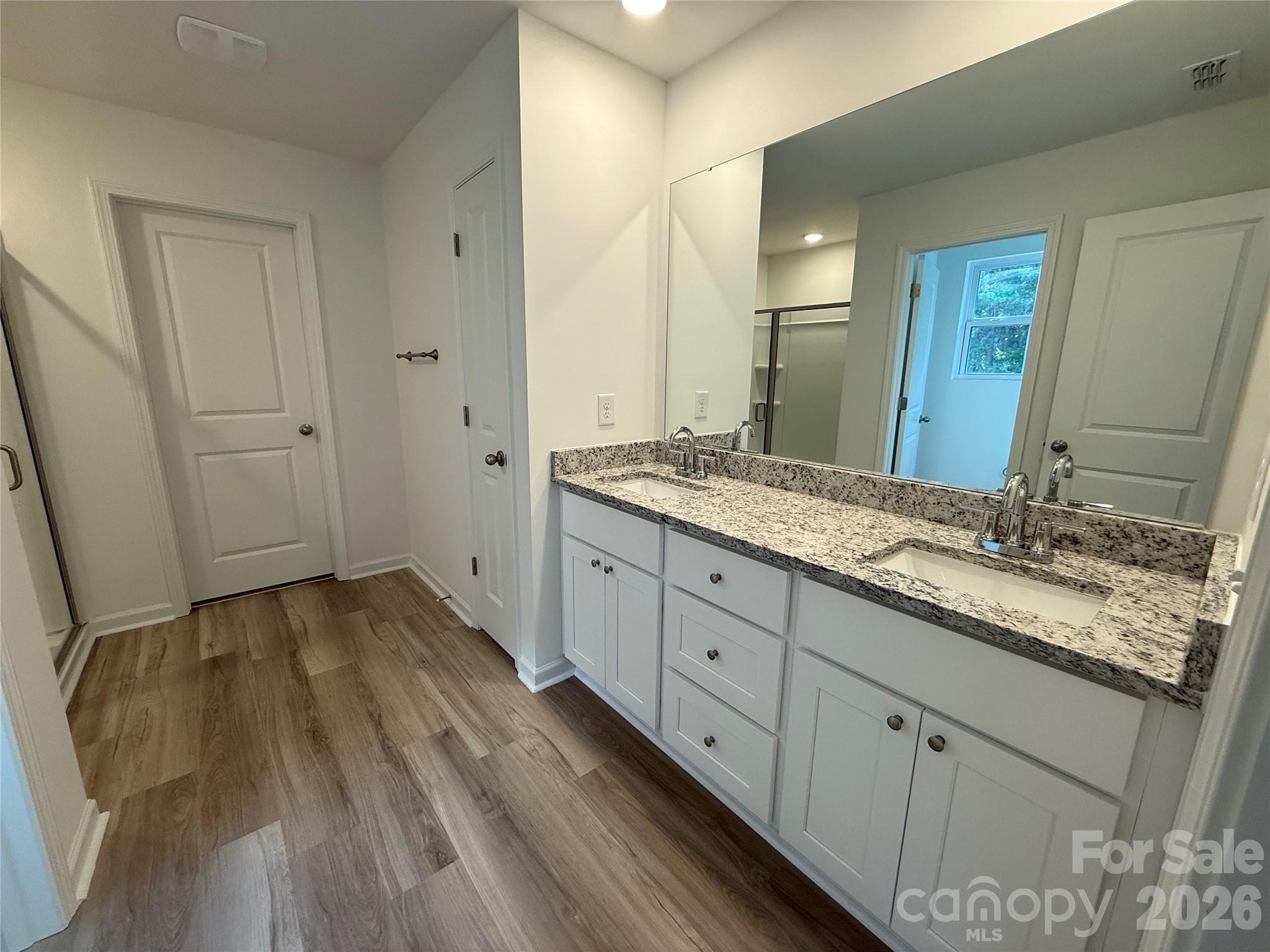 1225 Stoneglen Drive Property Photo 20