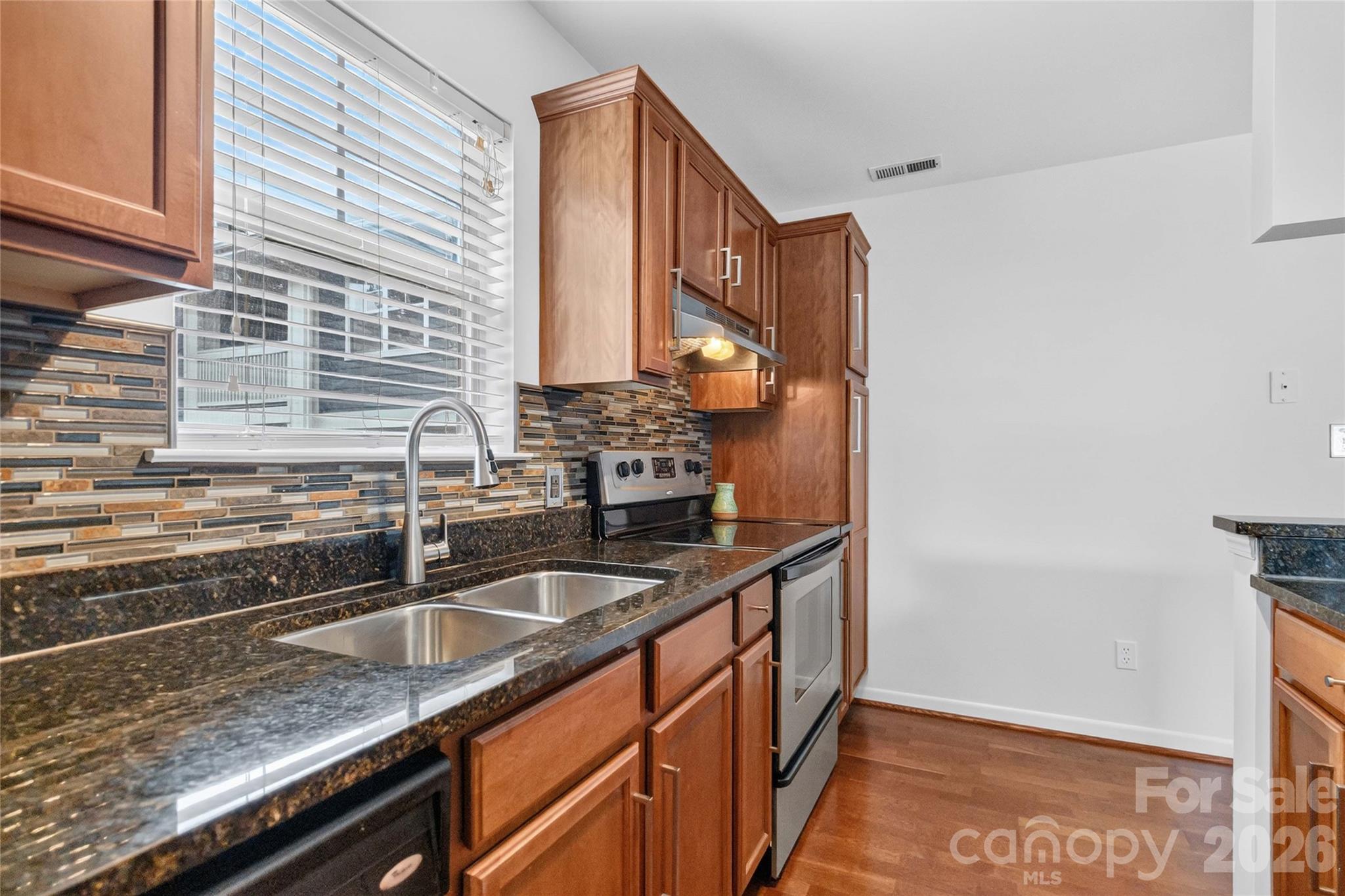 417 Olmsted Park Place C Property Photo 17