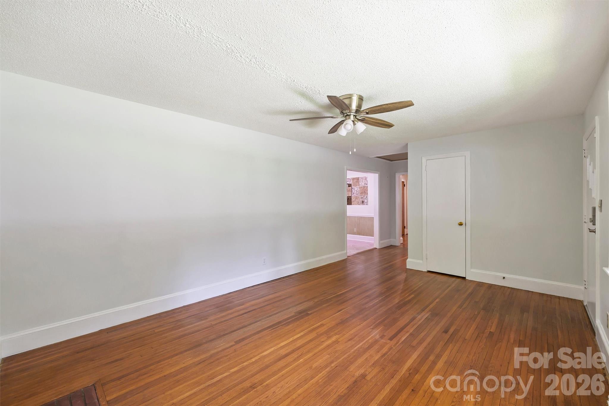 2134 Bromwich Road Property Photo 8