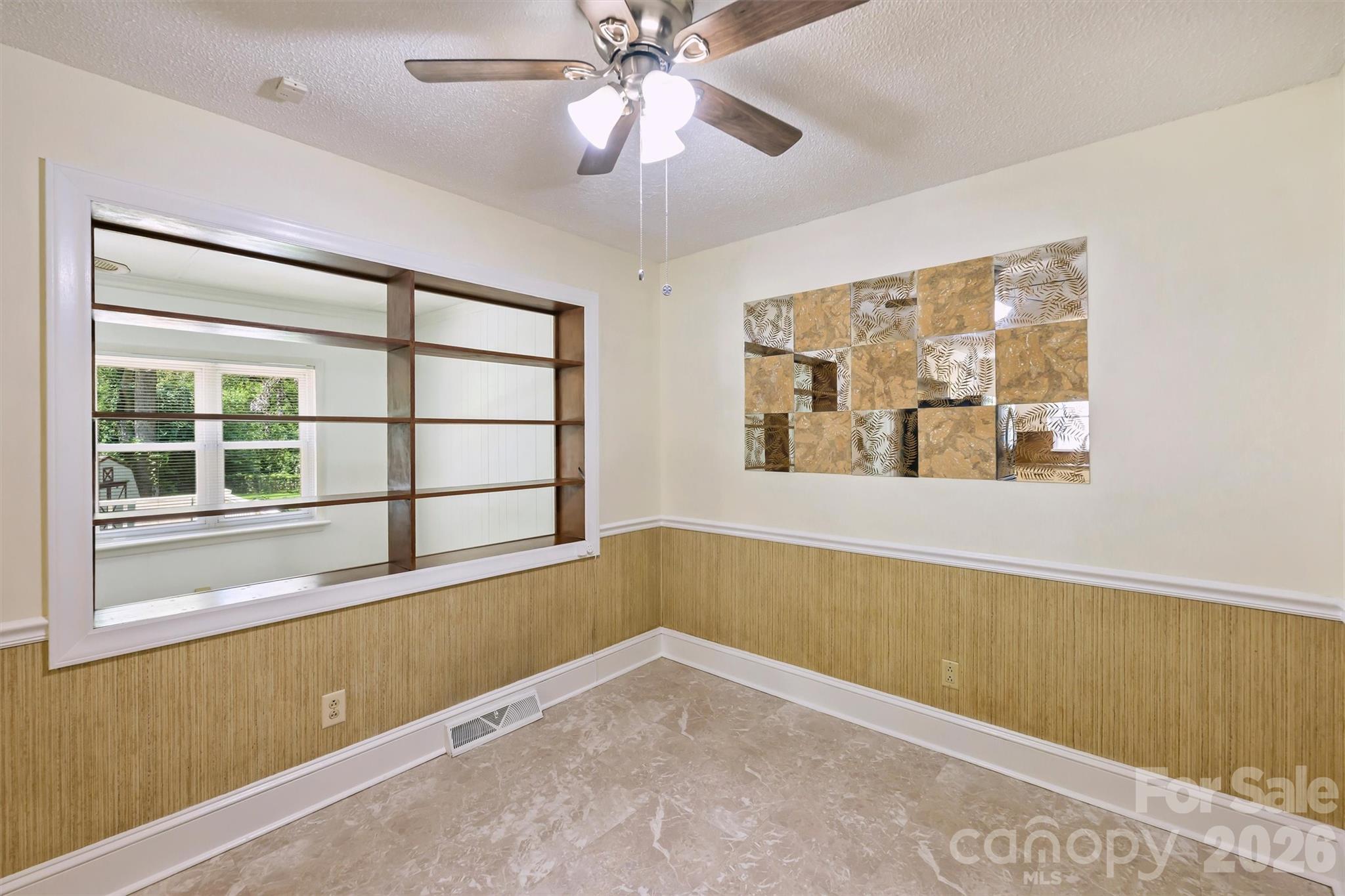 2134 Bromwich Road Property Photo 17