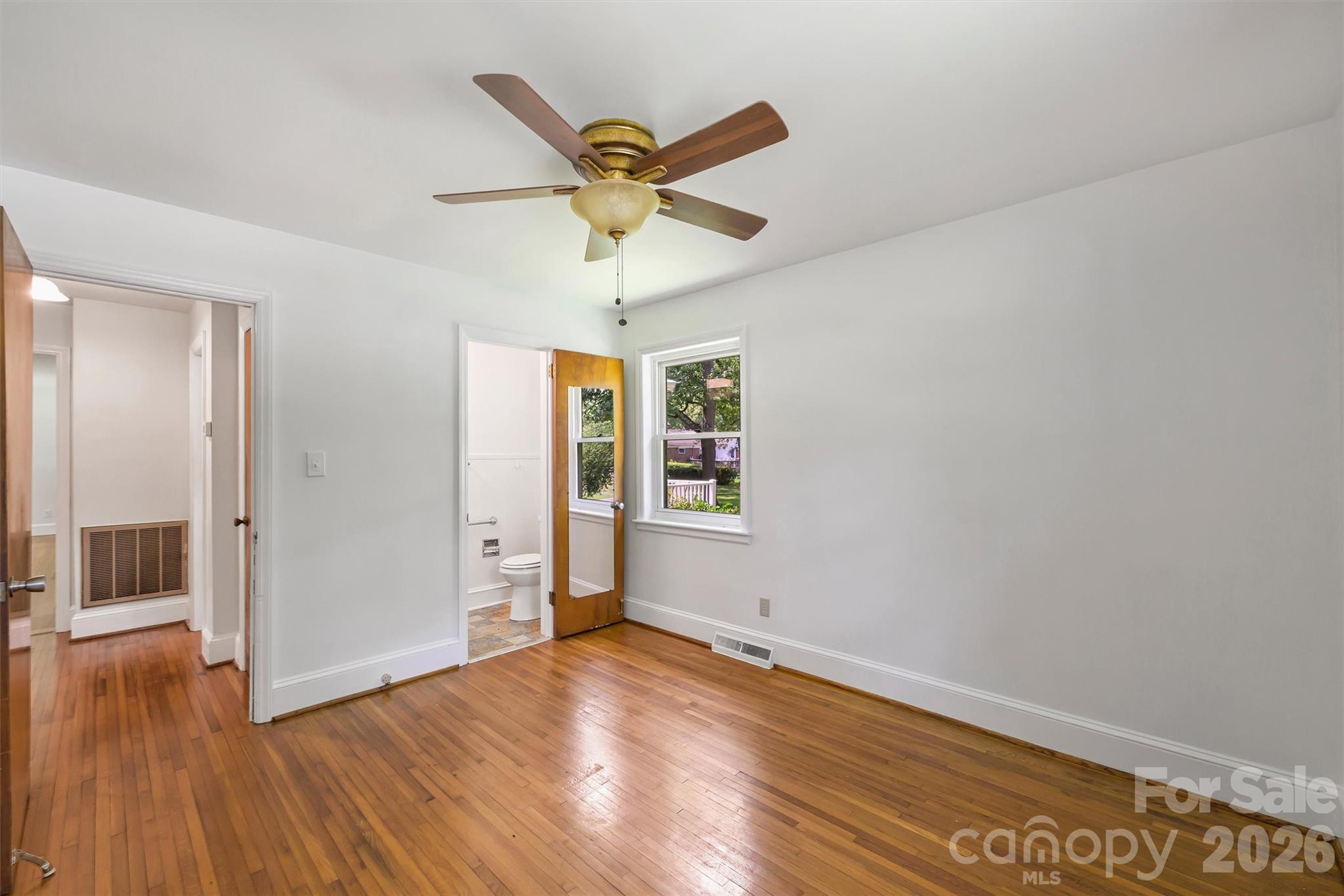 2134 Bromwich Road Property Photo 29