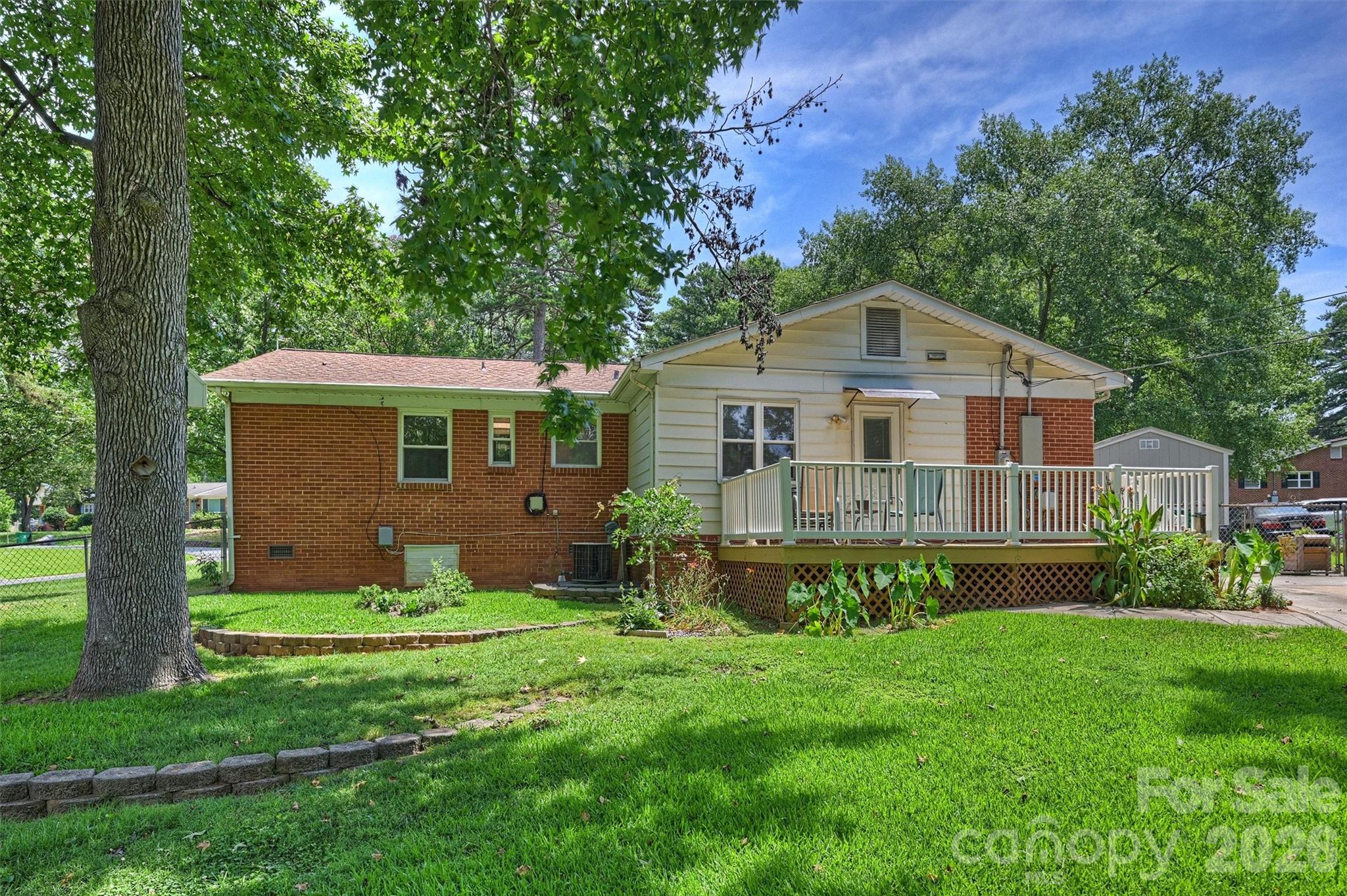 2134 Bromwich Road Property Photo 41