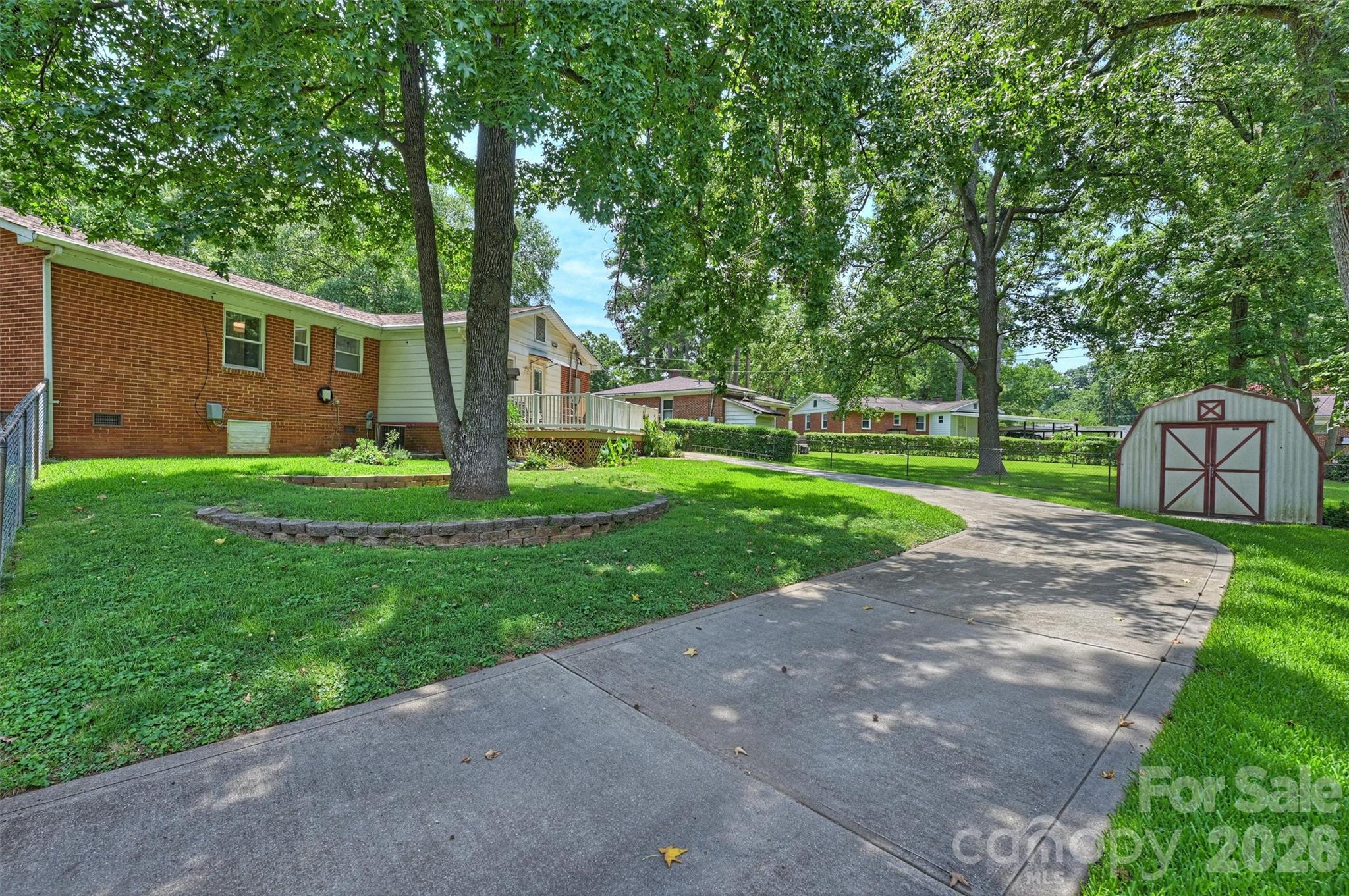 2134 Bromwich Road Property Photo 42