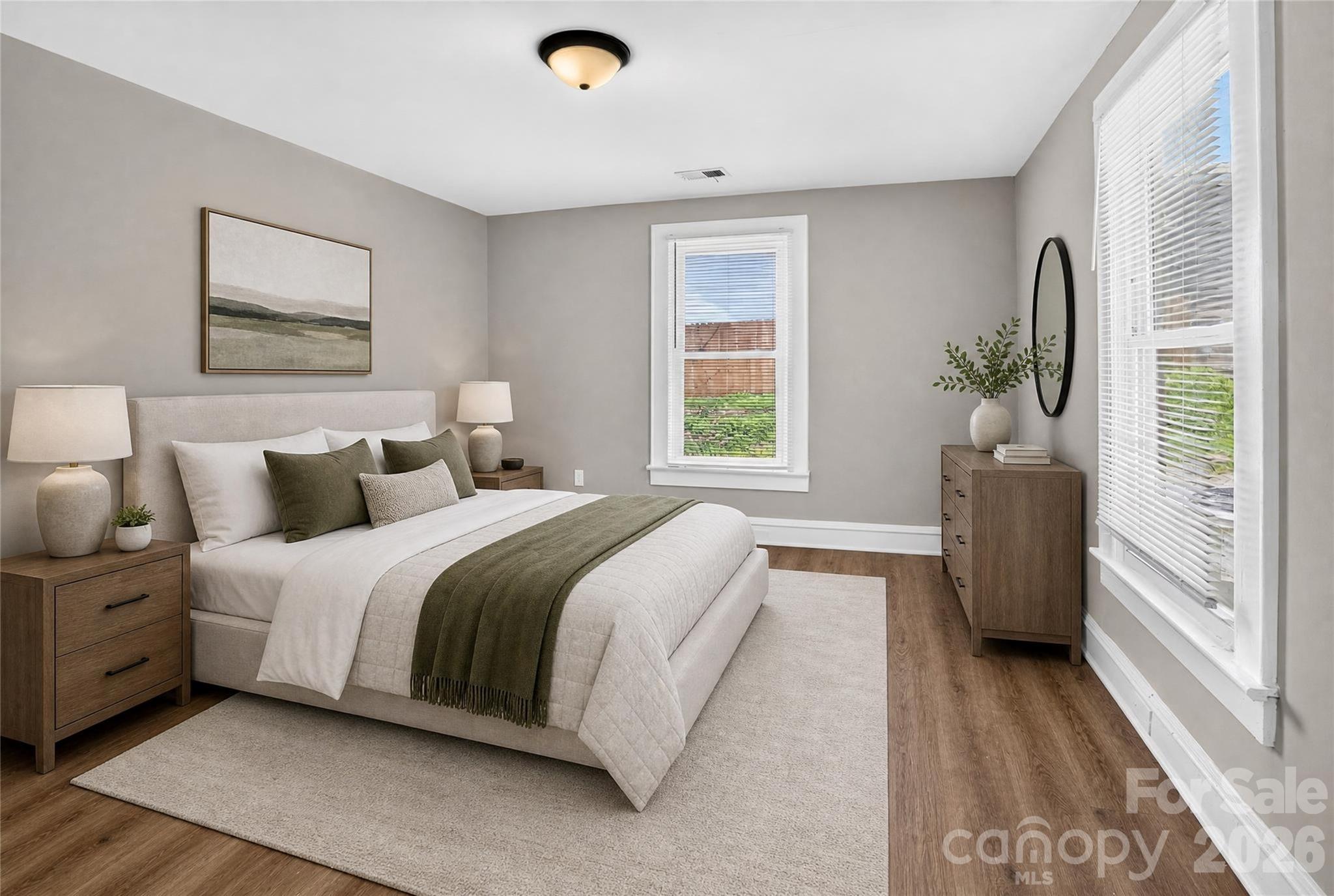 384 Grace Avenue Property Photo 10