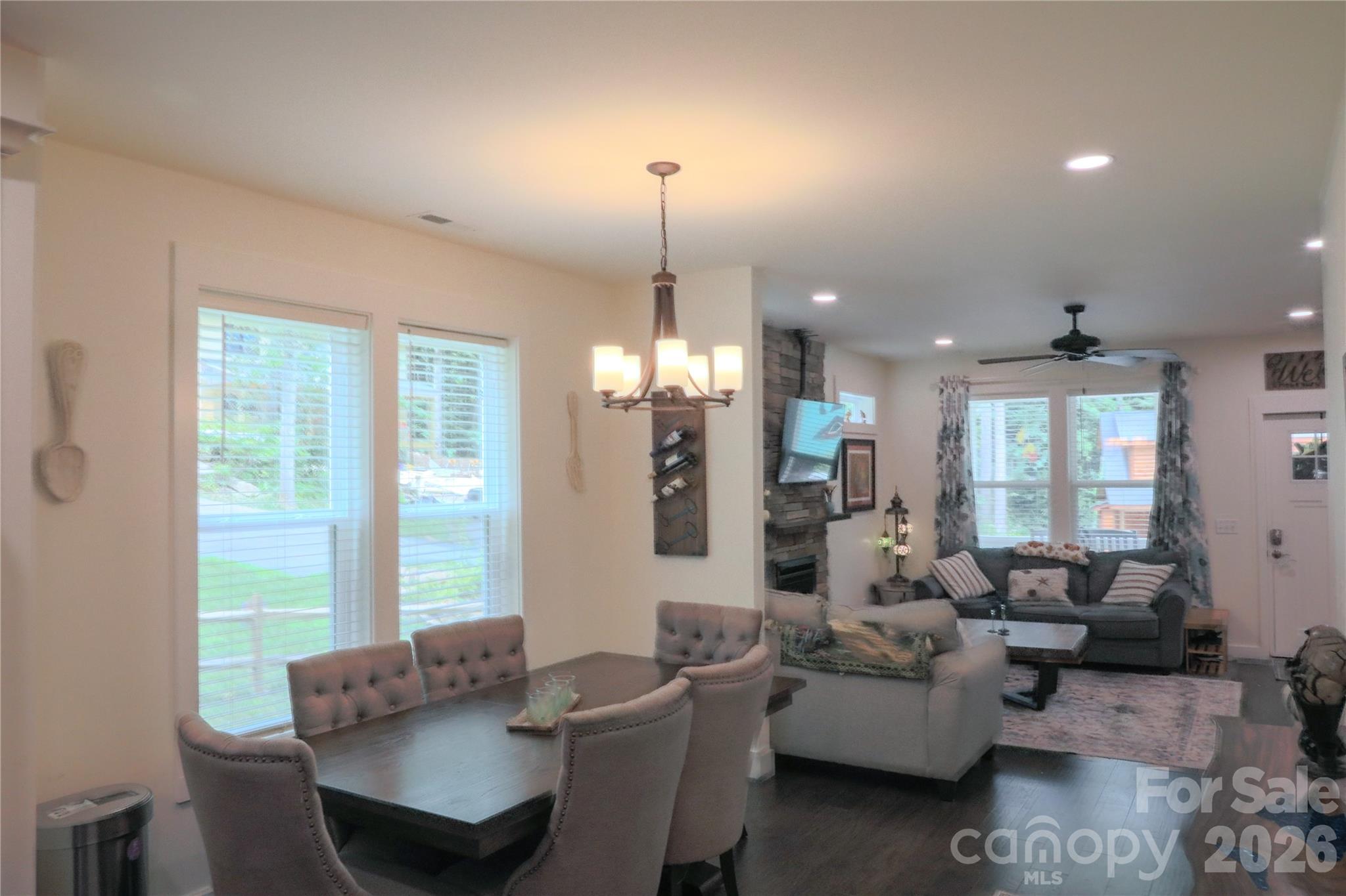611 Twinbrook Lane Property Photo 30