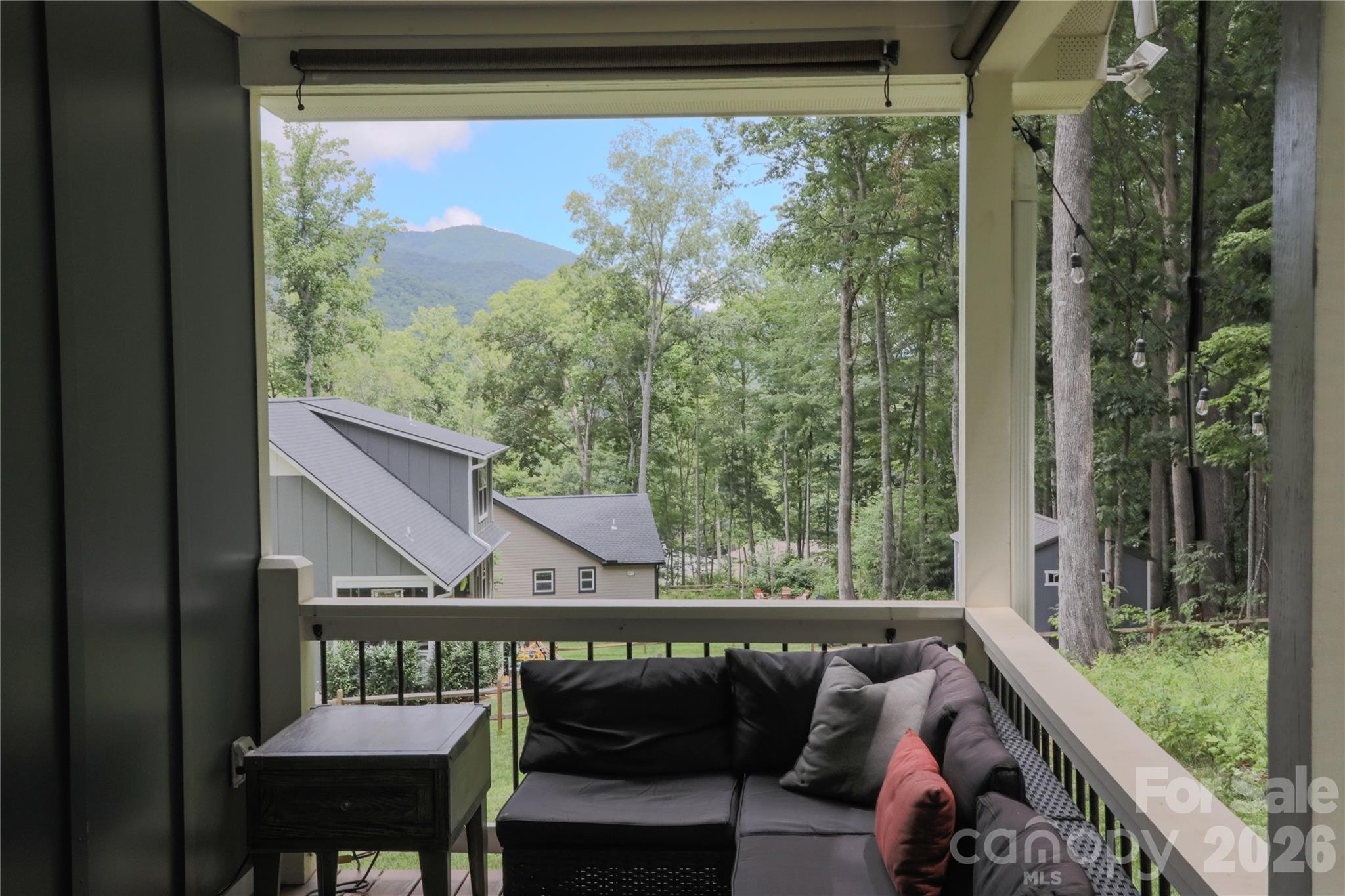 611 Twinbrook Lane Property Photo 32