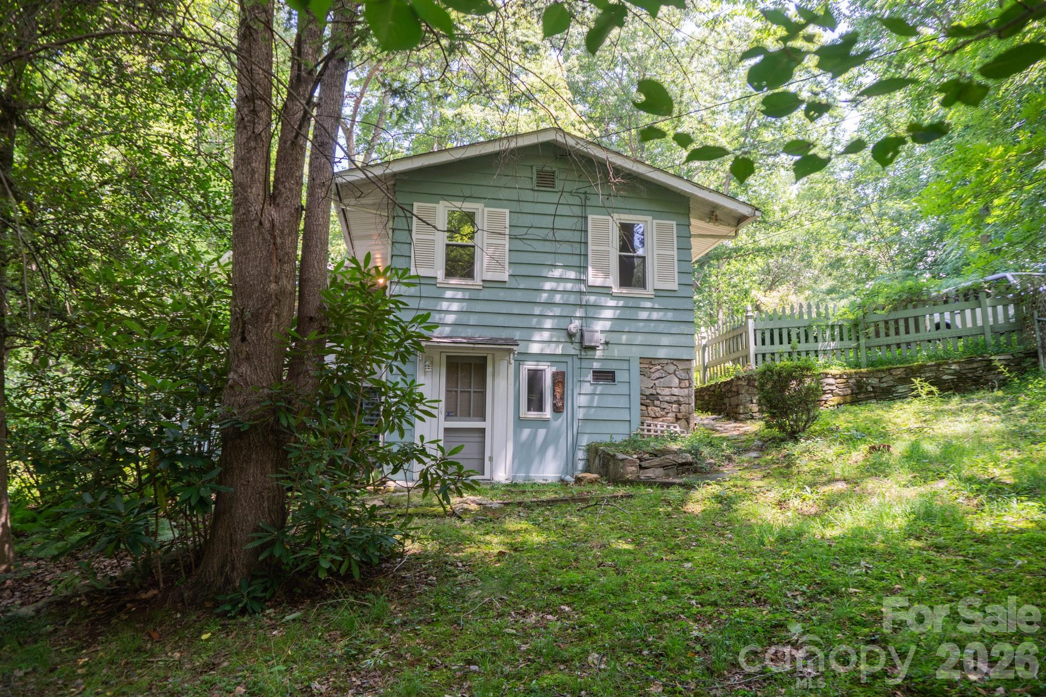 104 Ash Drive Property Photo 12