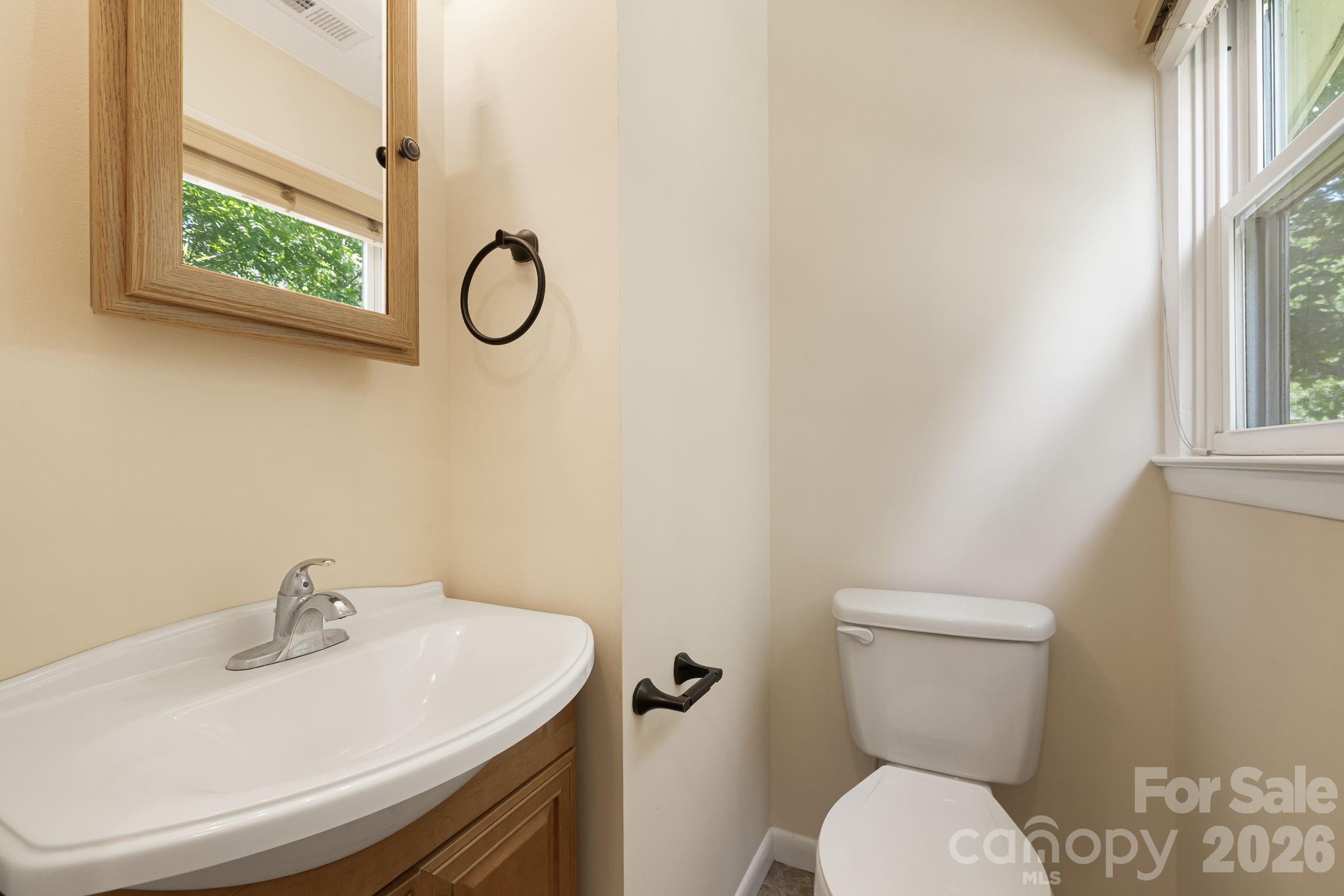 490 Ecusta Road Property Photo 17