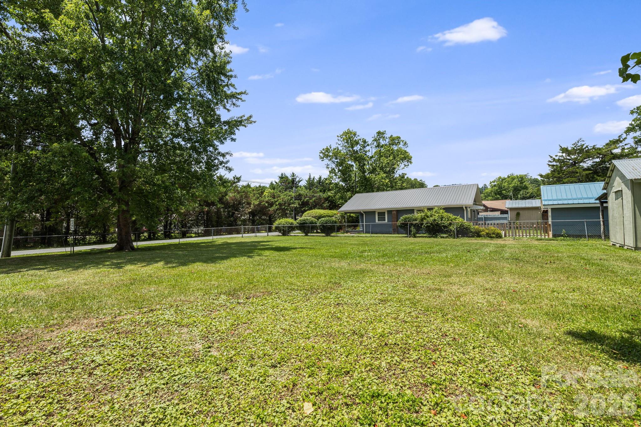 490 Ecusta Road Property Photo 22