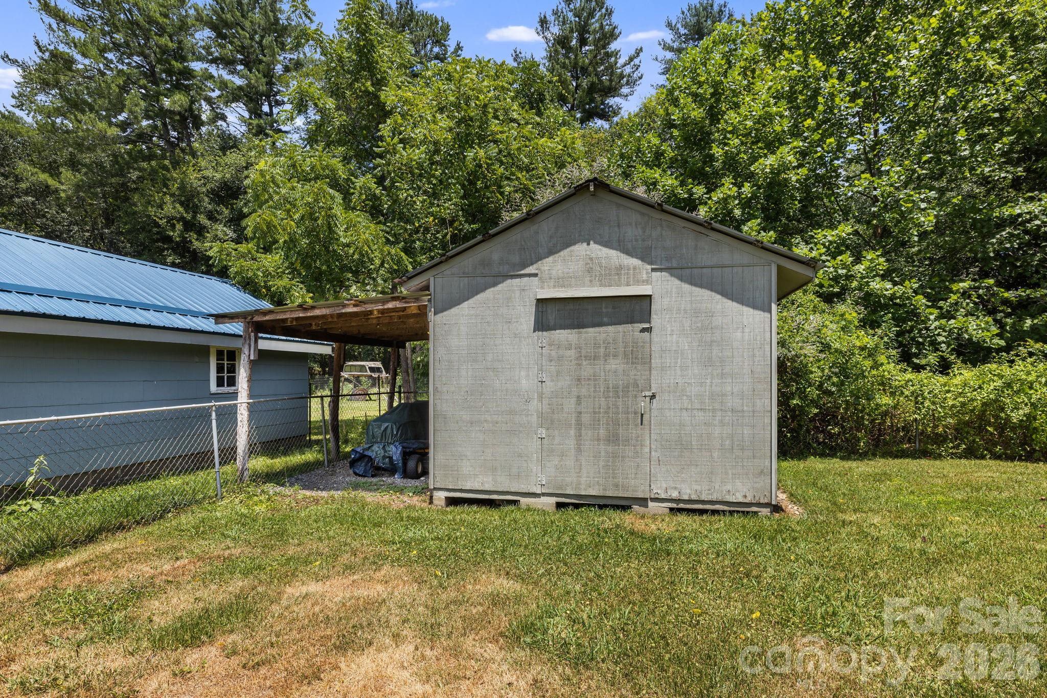 490 Ecusta Road Property Photo 24