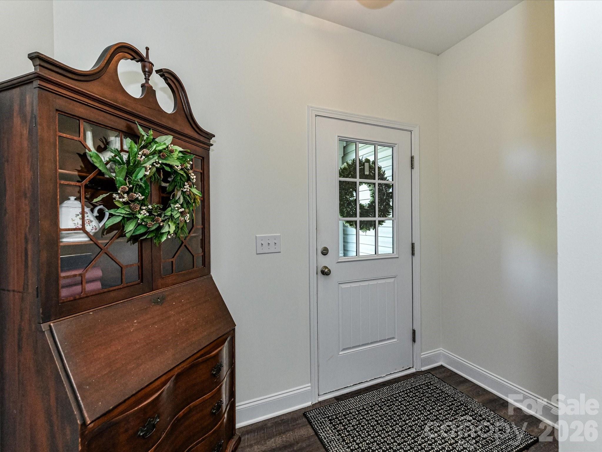 5912 Sikes Mill Road Property Photo 12