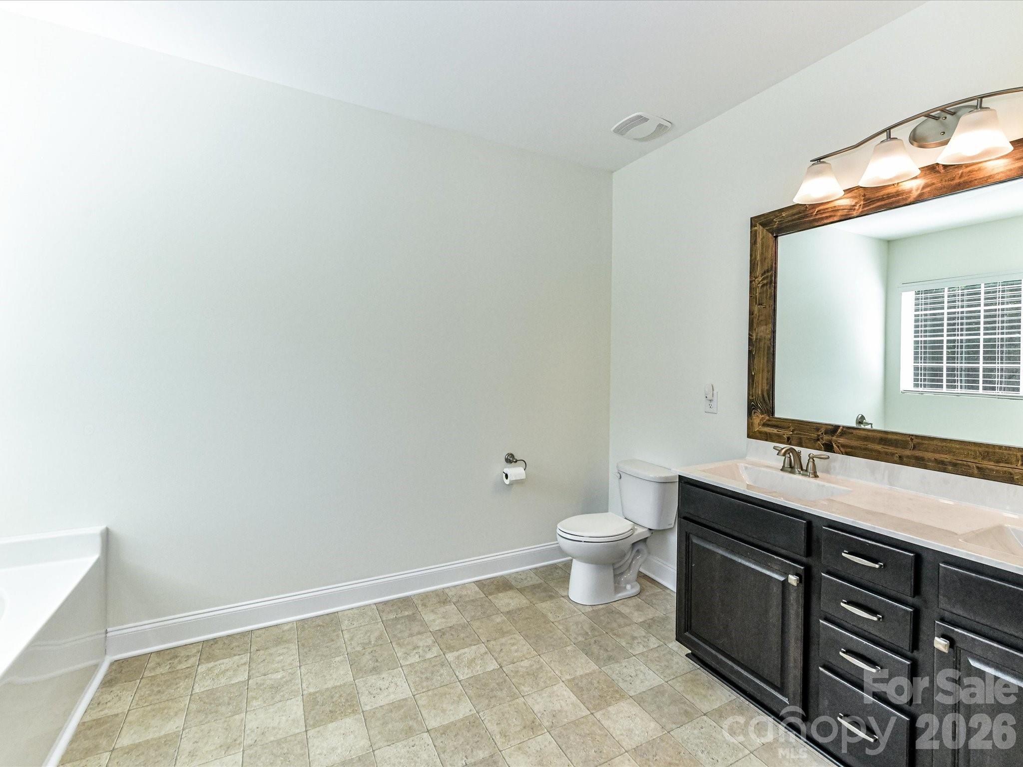 5912 Sikes Mill Road Property Photo 19