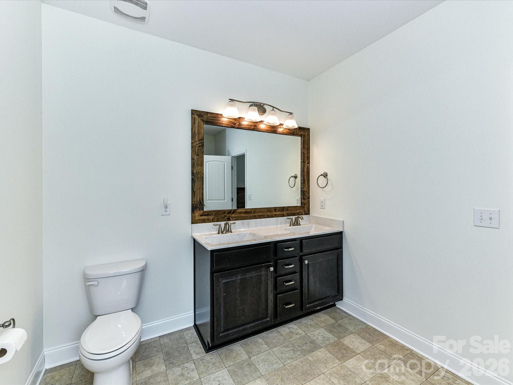 5912 Sikes Mill Road Property Photo 20