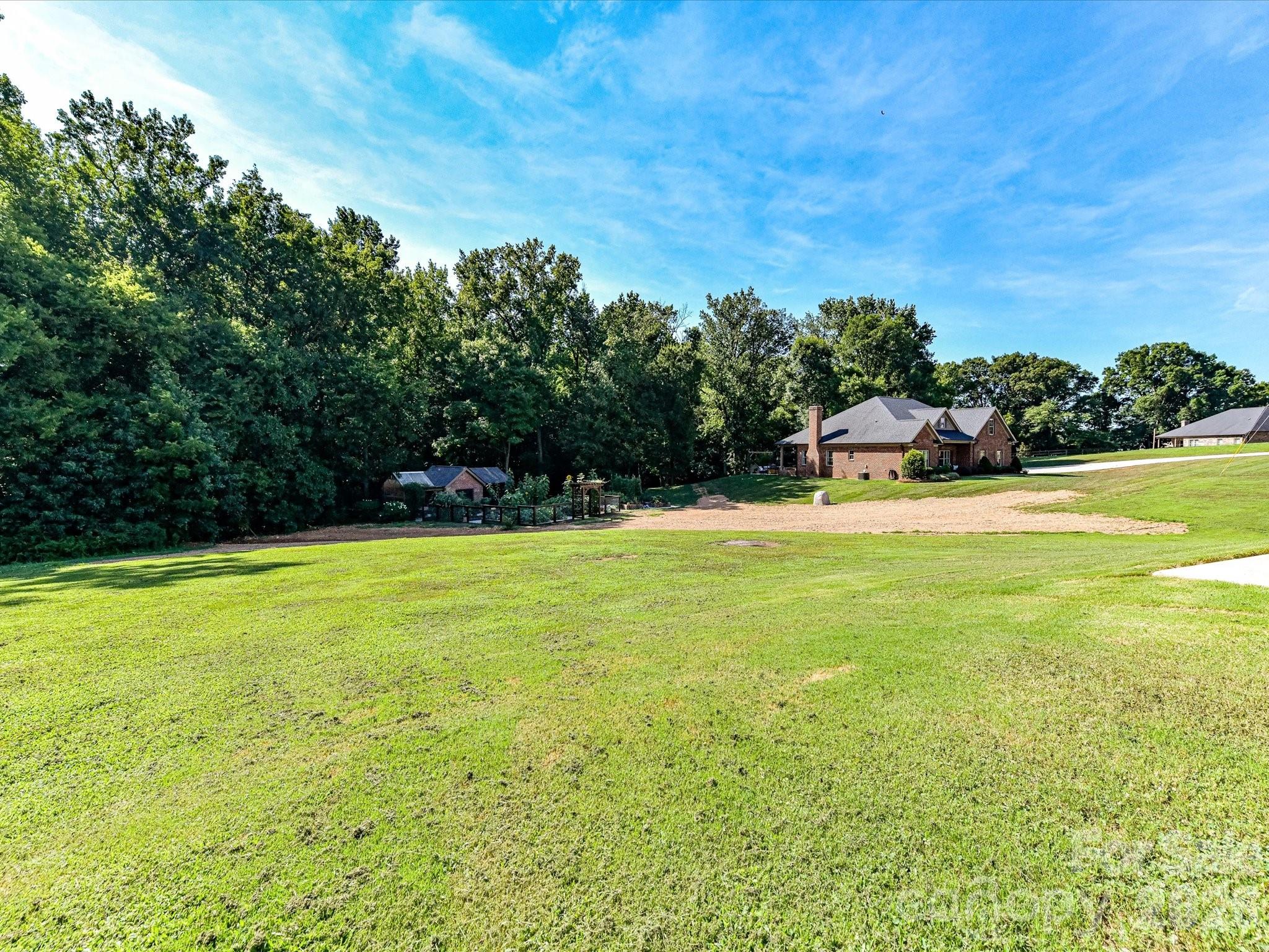 5912 Sikes Mill Road Property Photo 39