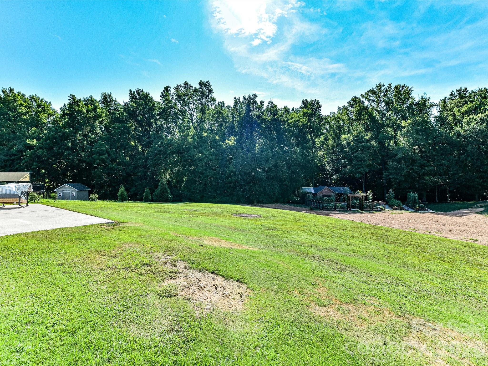 5912 Sikes Mill Road Property Photo 40